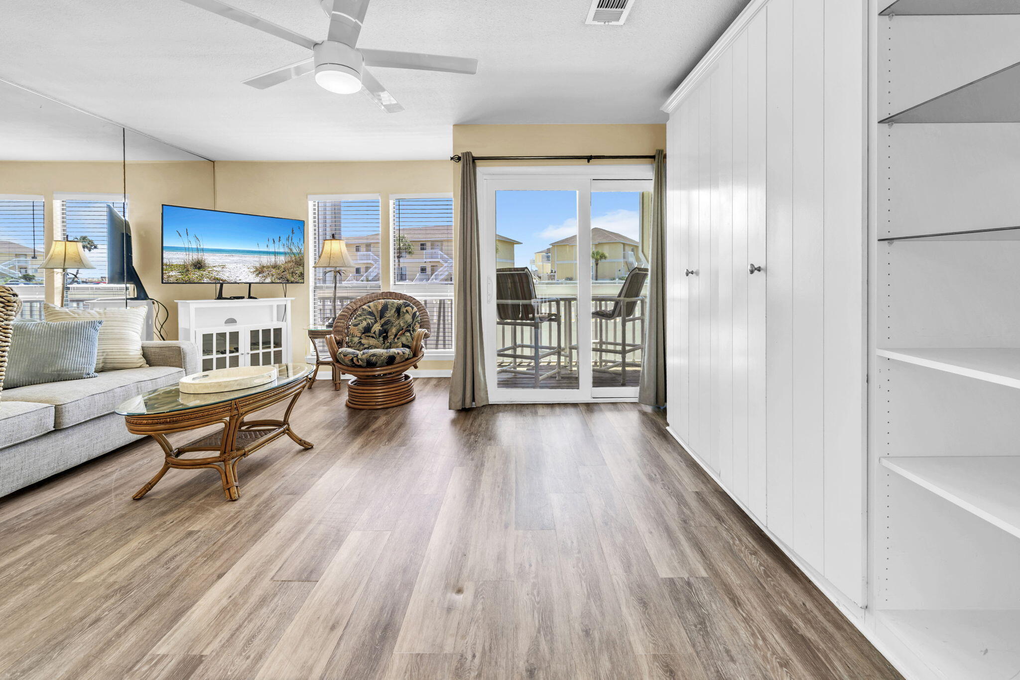 SANDPIPER COVE - Residential