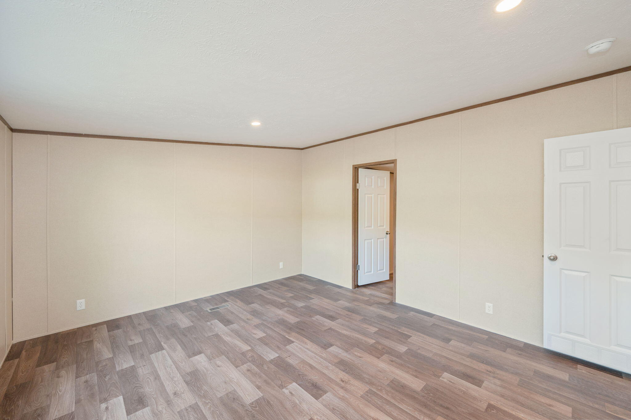 NONESUCH WAY - Residential