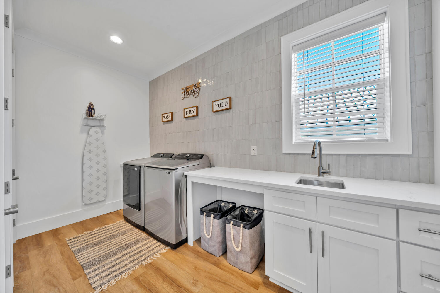 GULFVIEW HEIGHTS - Residential