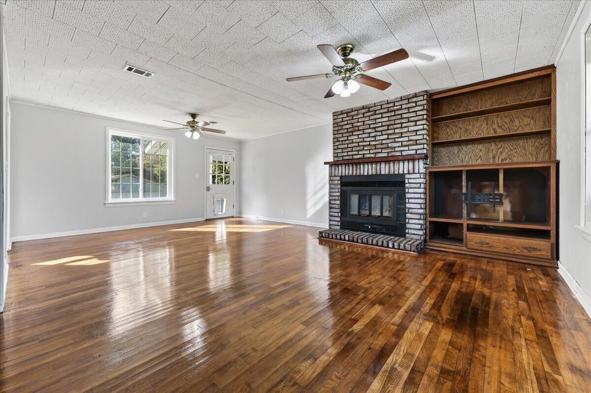 8581 Redwing Drive