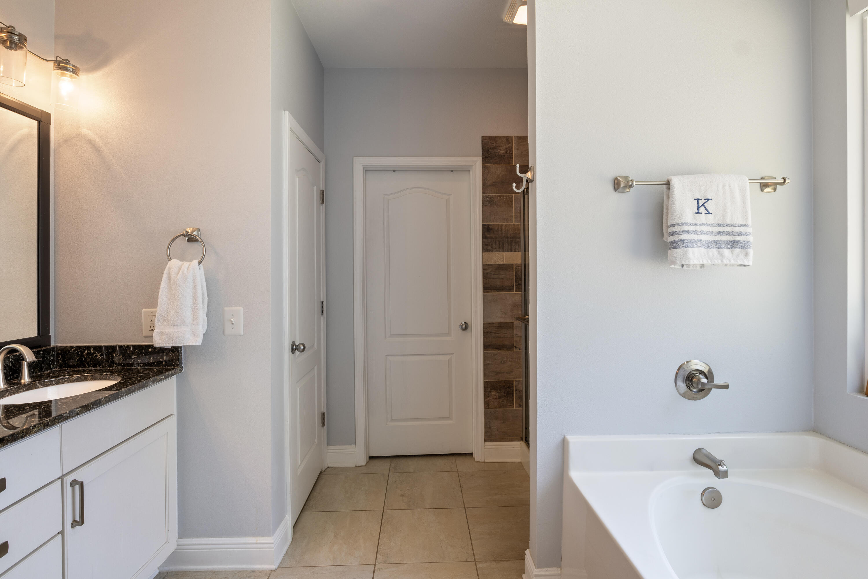 WINDWARD COVE - Residential