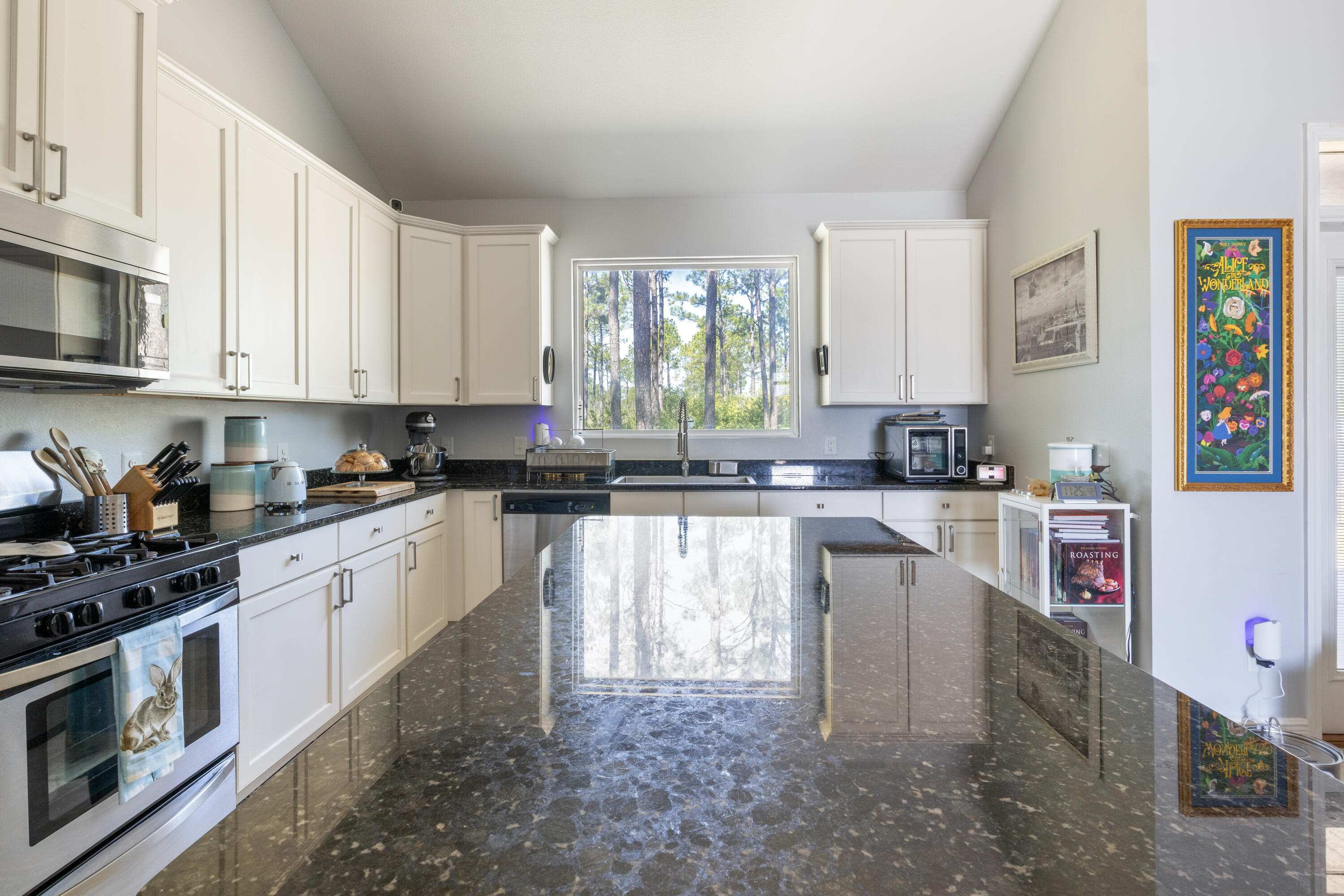 WINDWARD COVE - Residential