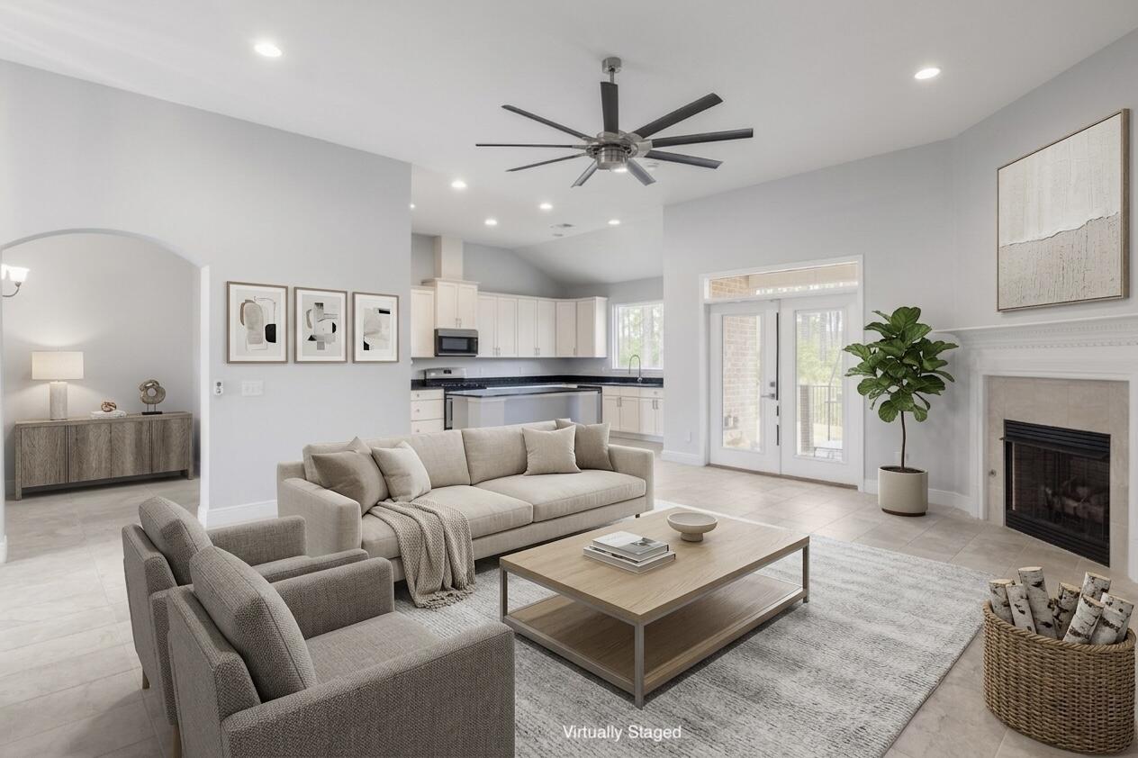 WINDWARD COVE - Residential