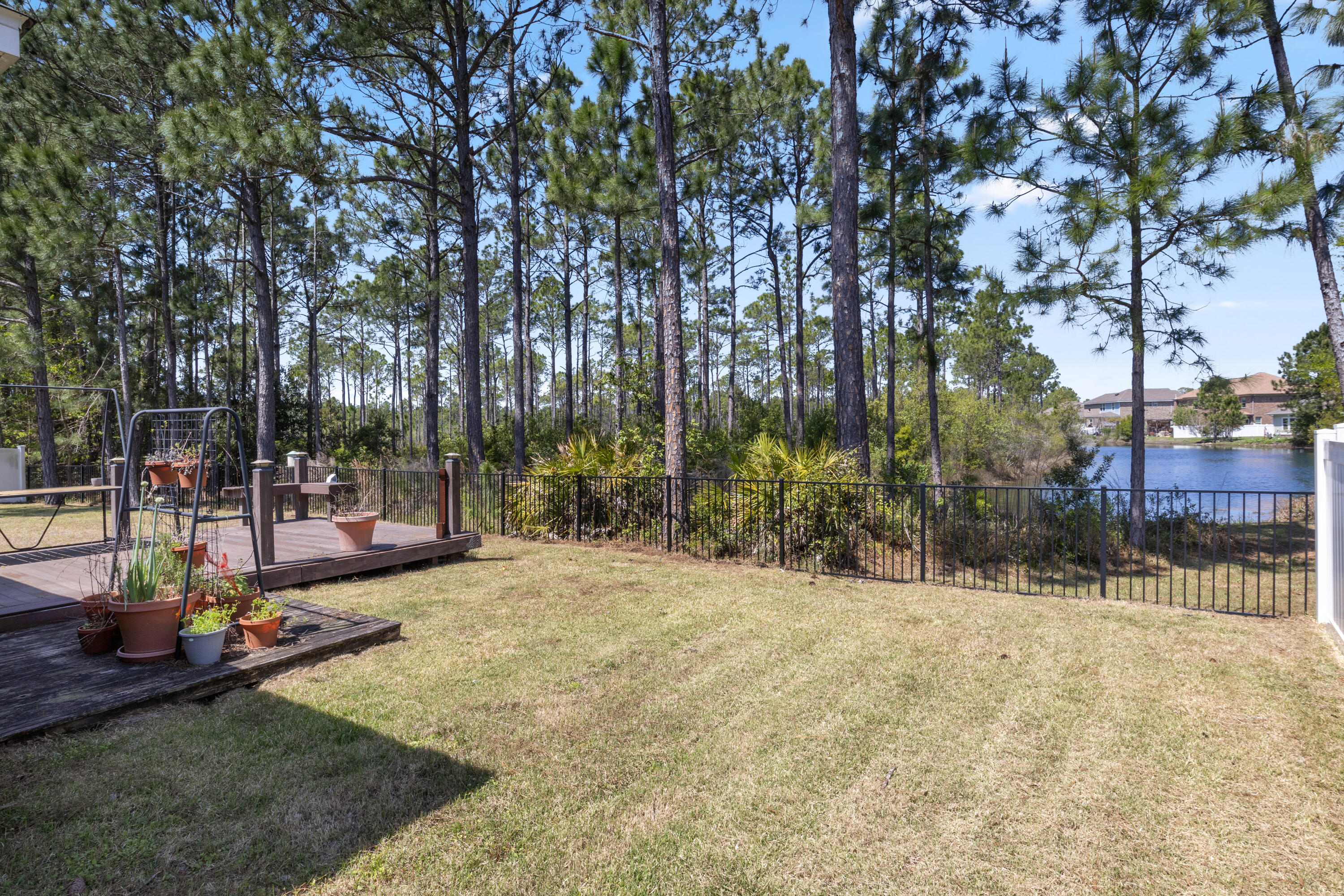 WINDWARD COVE - Residential