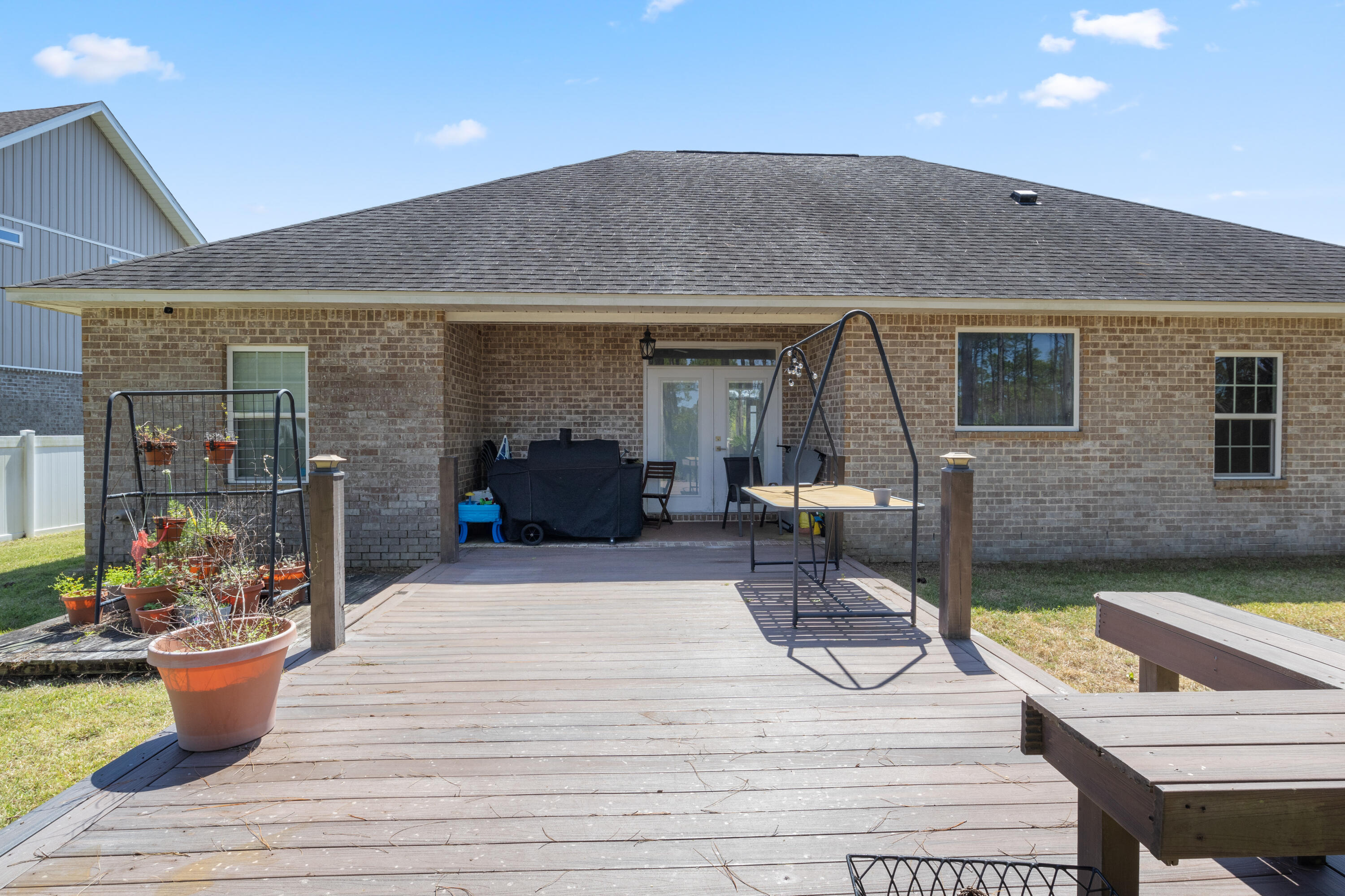 WINDWARD COVE - Residential