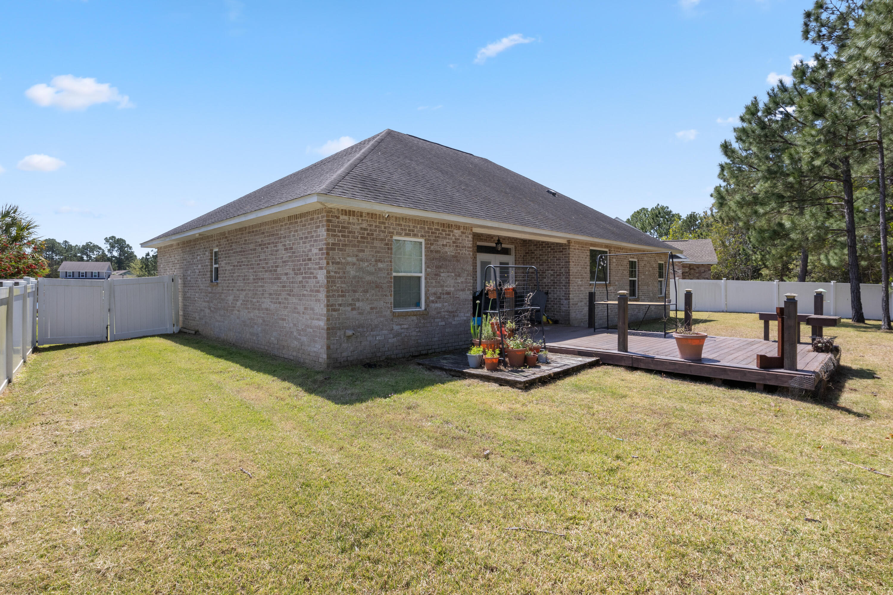 WINDWARD COVE - Residential