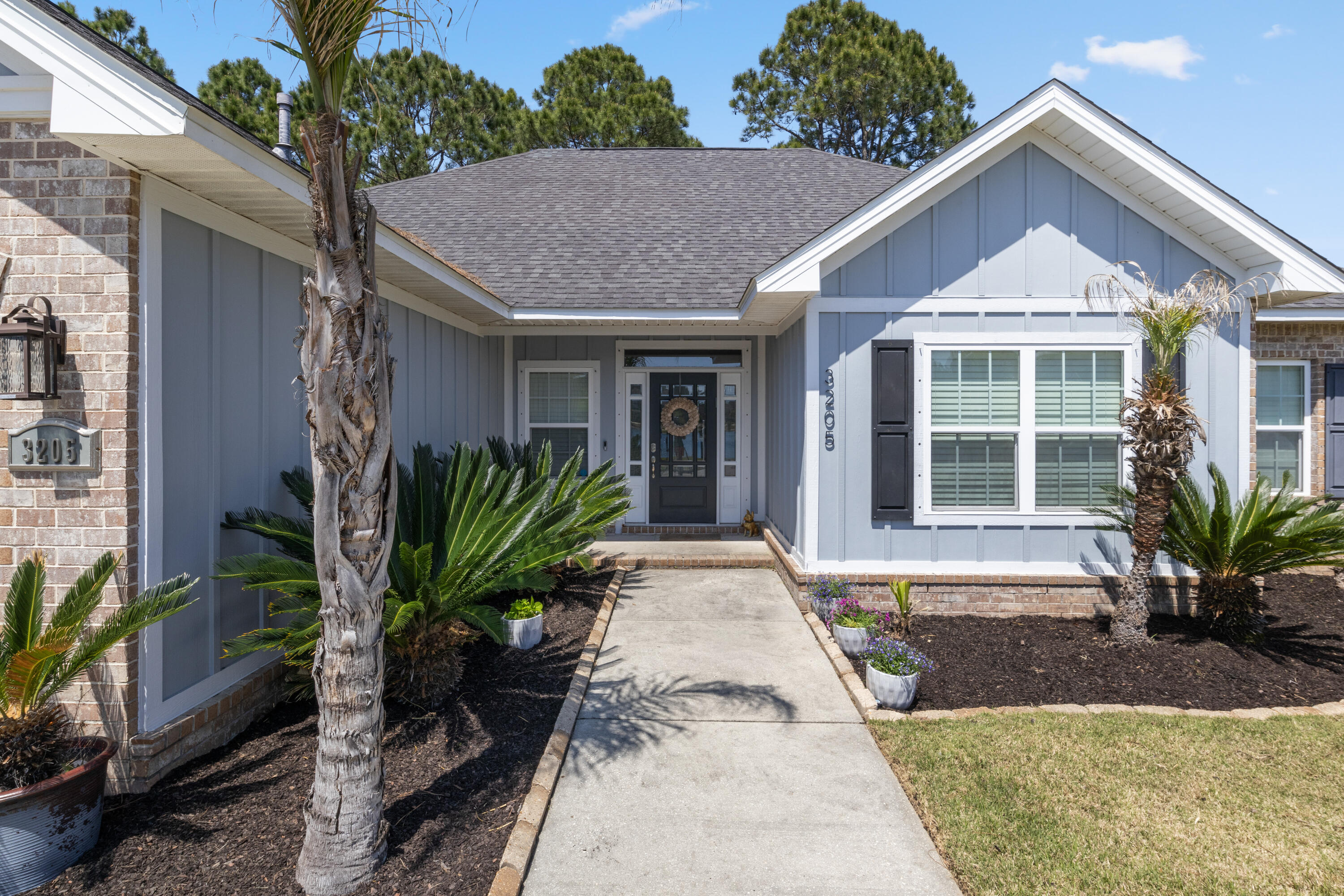 WINDWARD COVE - Residential