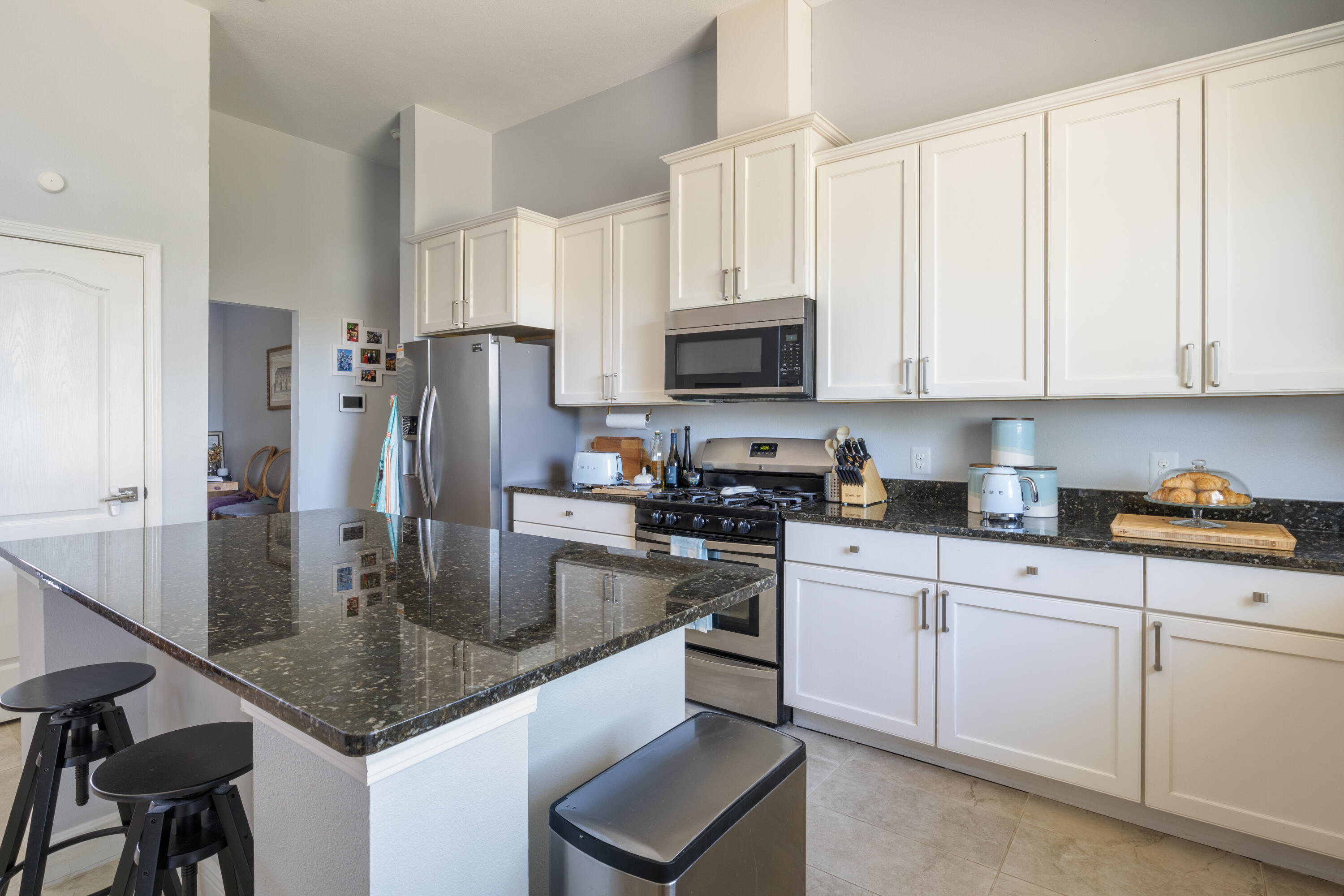 WINDWARD COVE - Residential