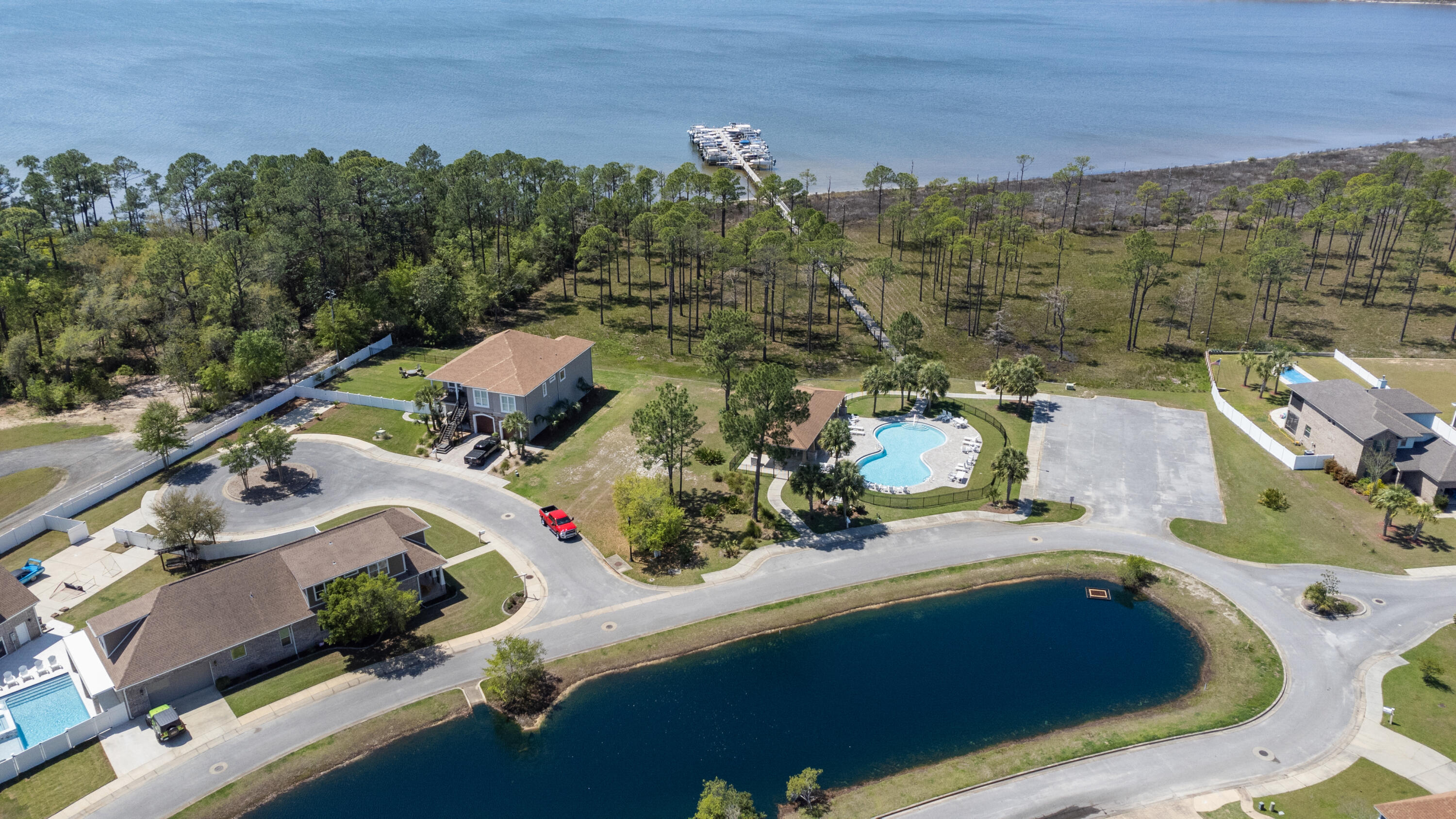 WINDWARD COVE - Residential