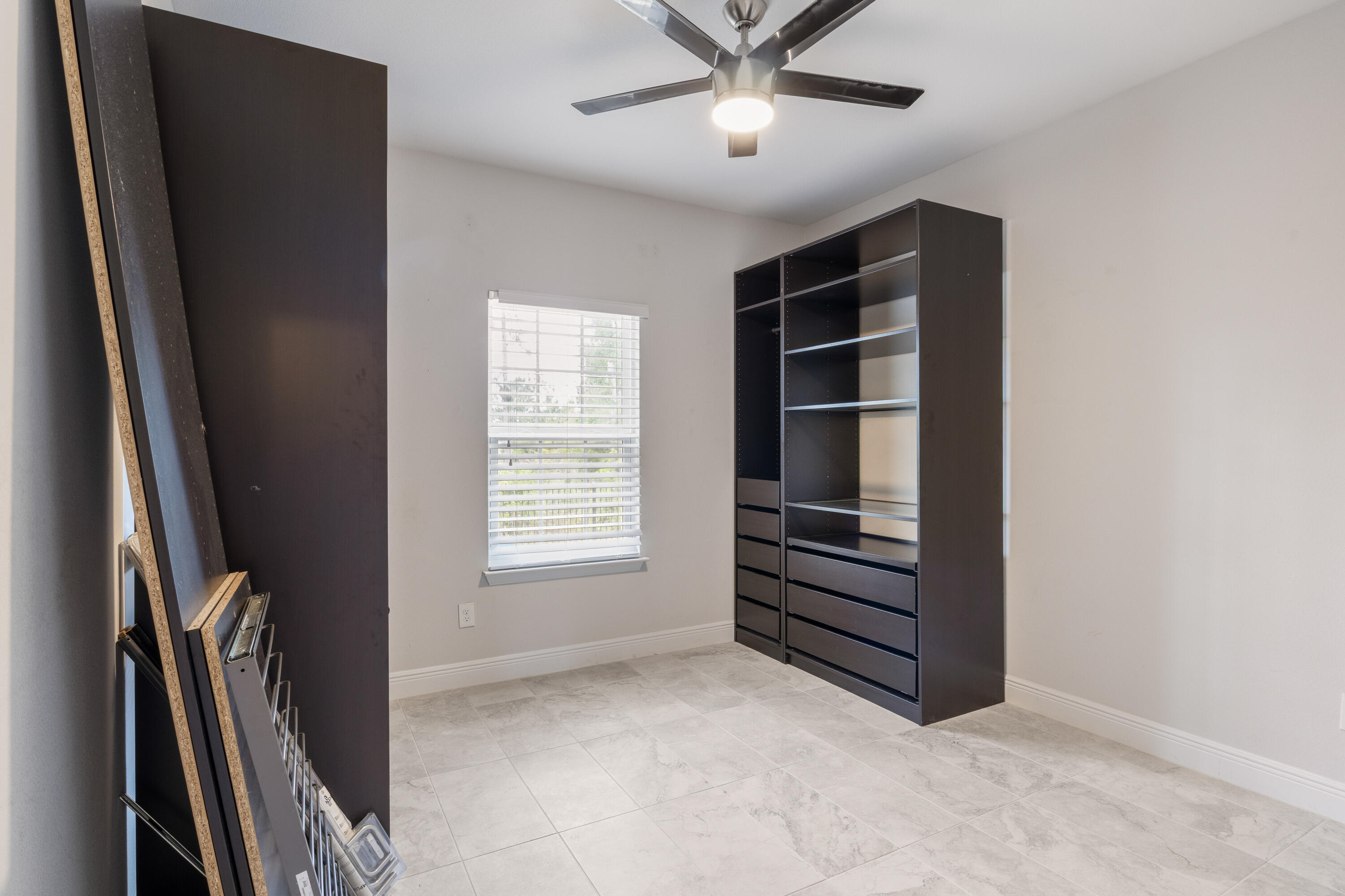 WINDWARD COVE - Residential