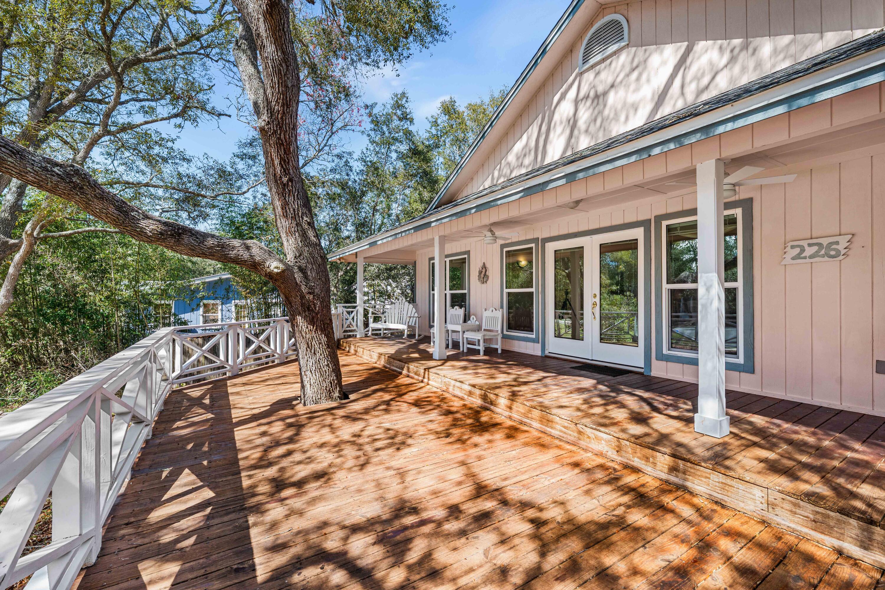 BEACH HIGHLAND 1ST ADD - Residential