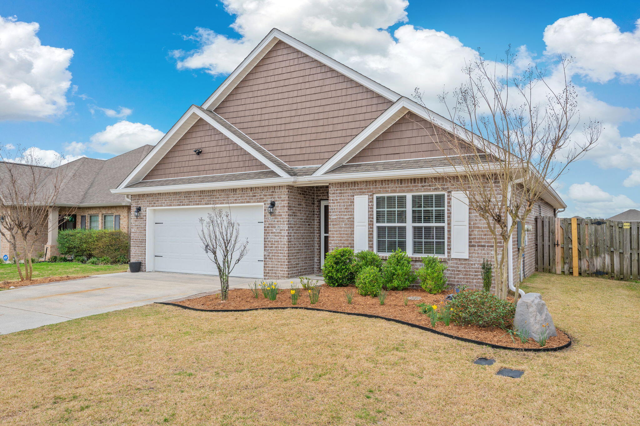 Redstone Commons - Residential