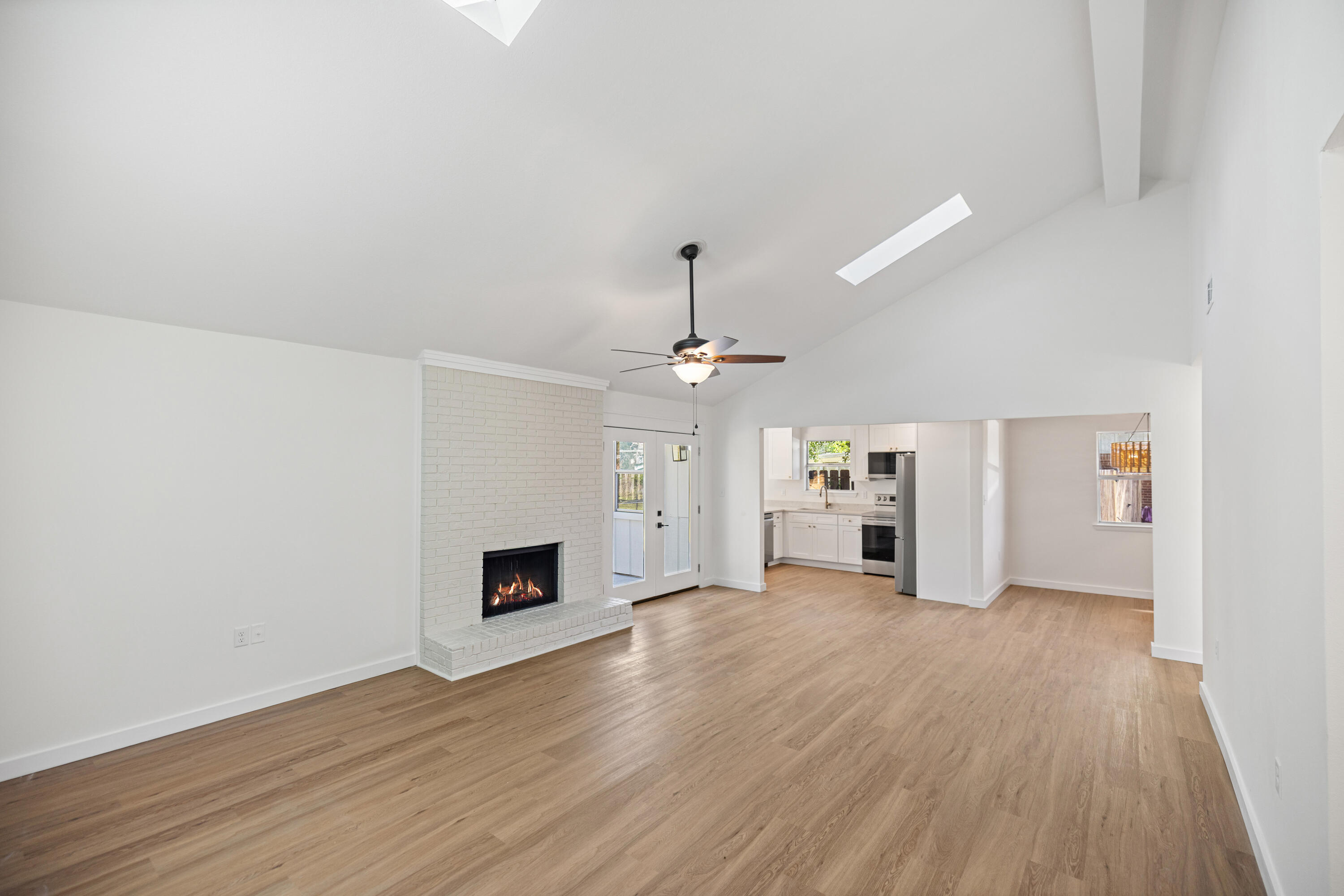 PALM ESTATES UNIT #2 - Residential