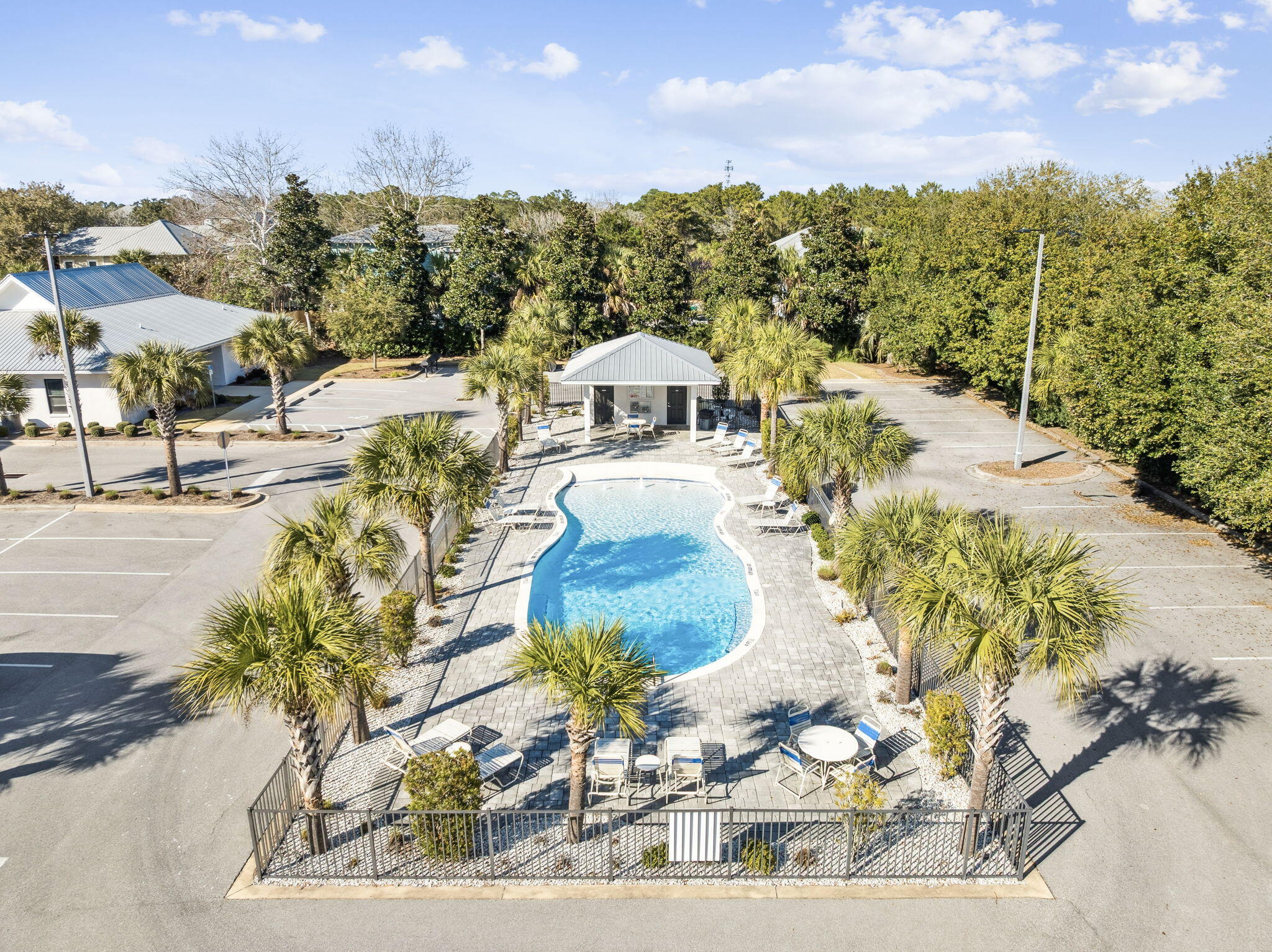 Hidden Lake Condominiums - Residential