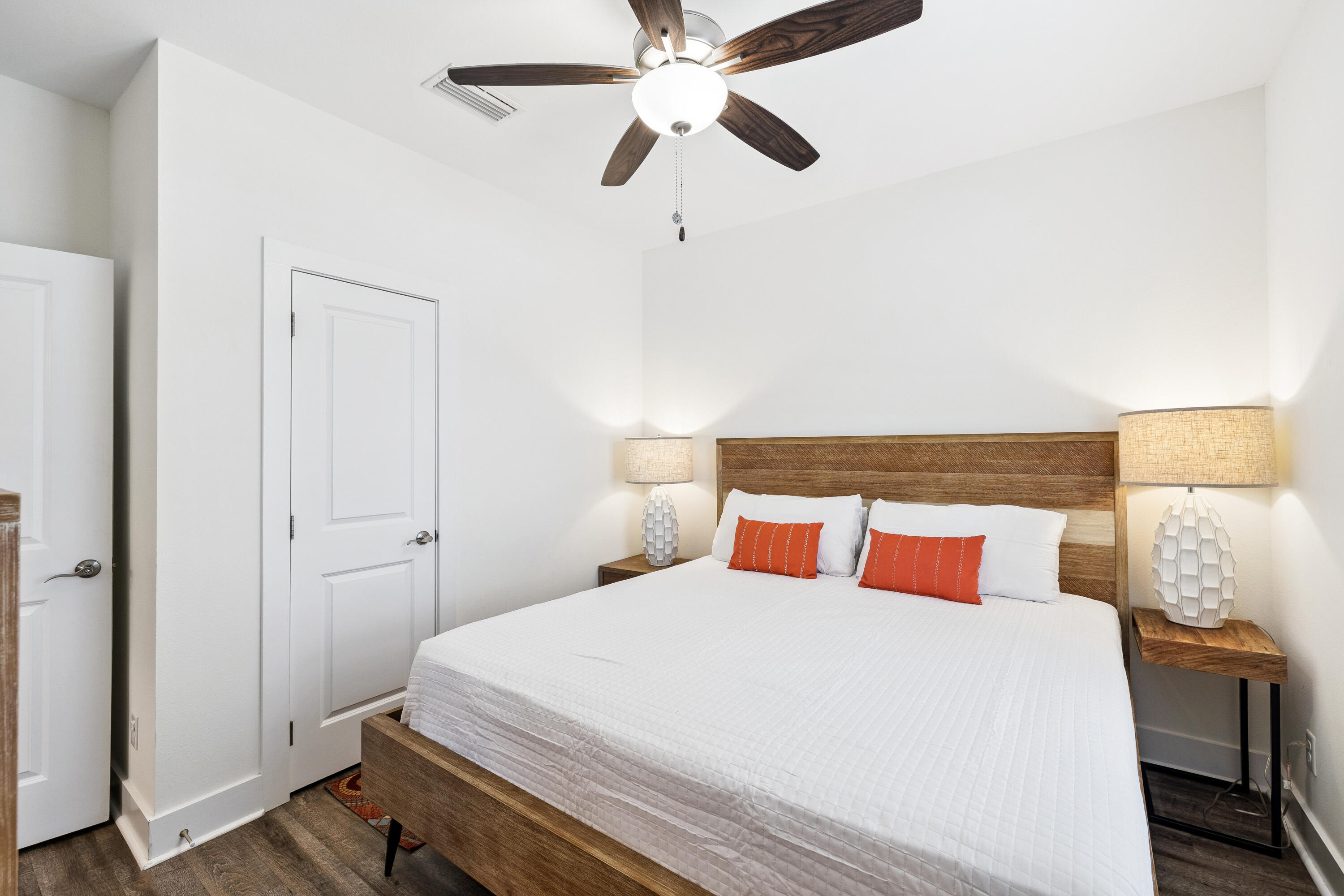 Hidden Lake Condominiums - Residential