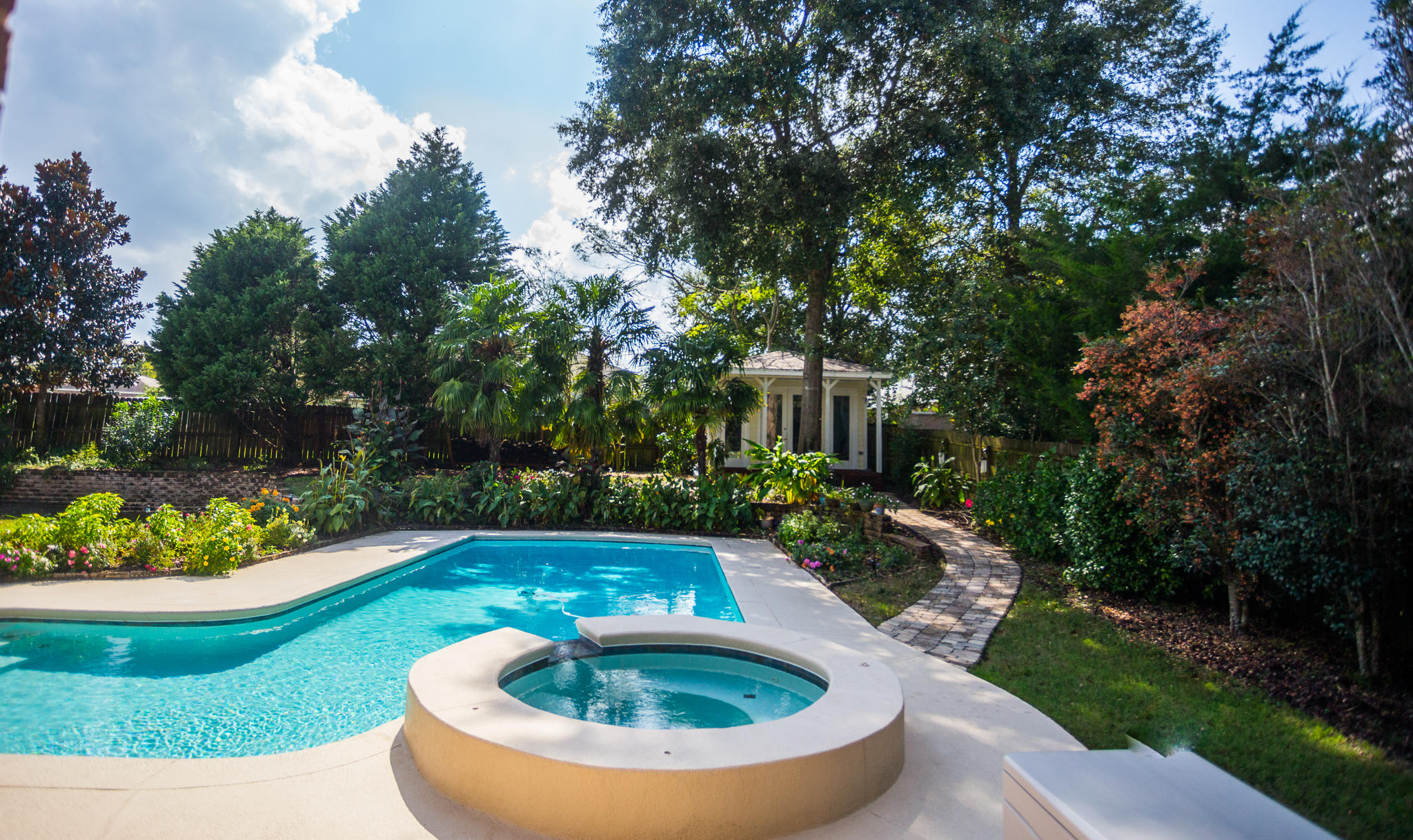 SILVER OAKS PH 1 - Residential