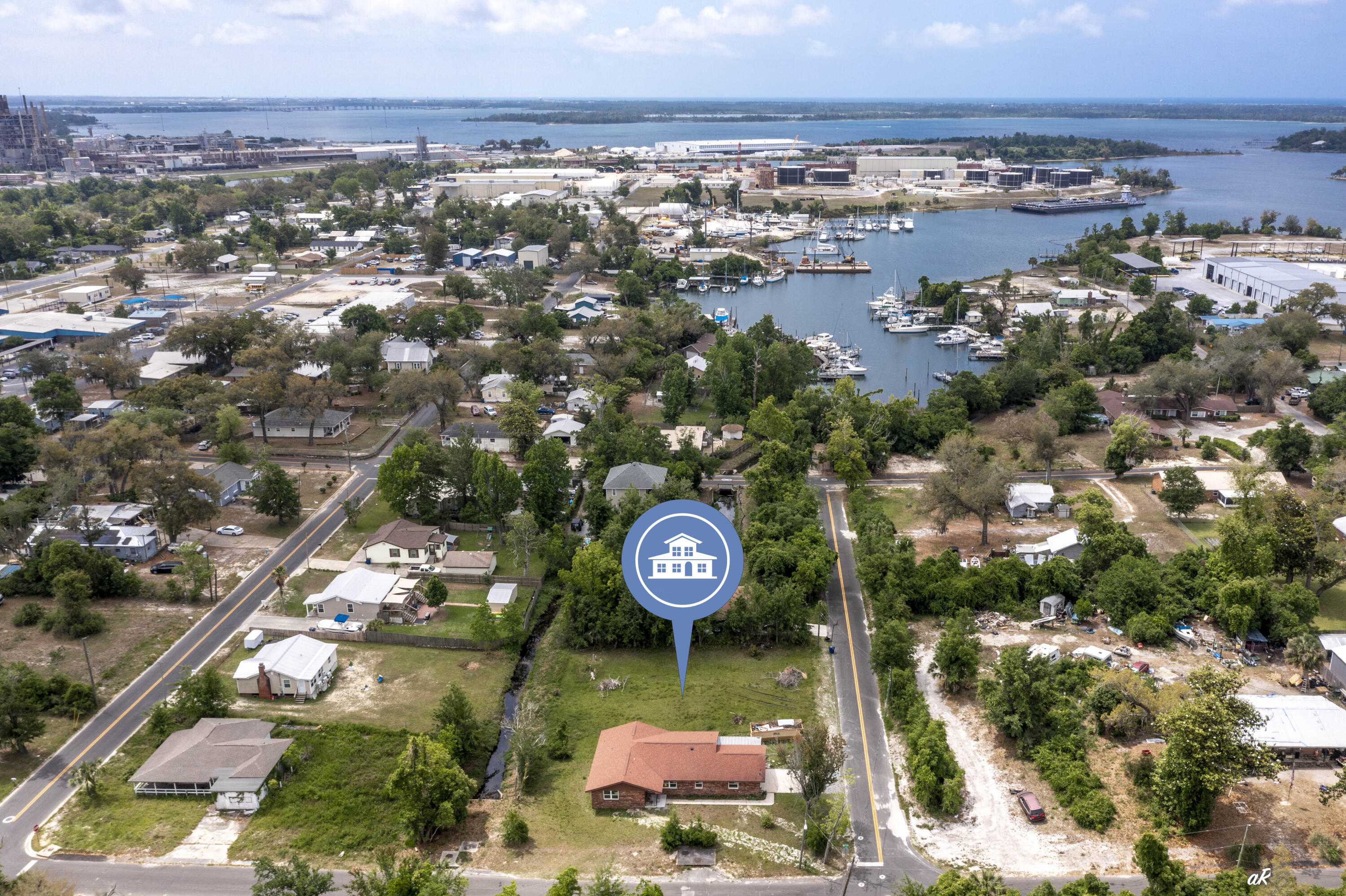 NO RECORDED SUBDIVISION - Residential