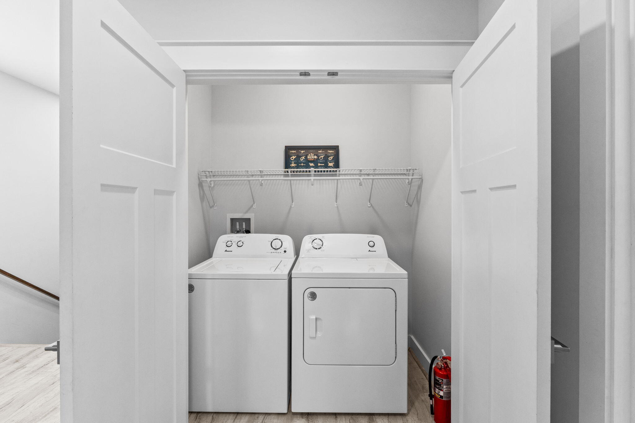 THE PINES - Residential