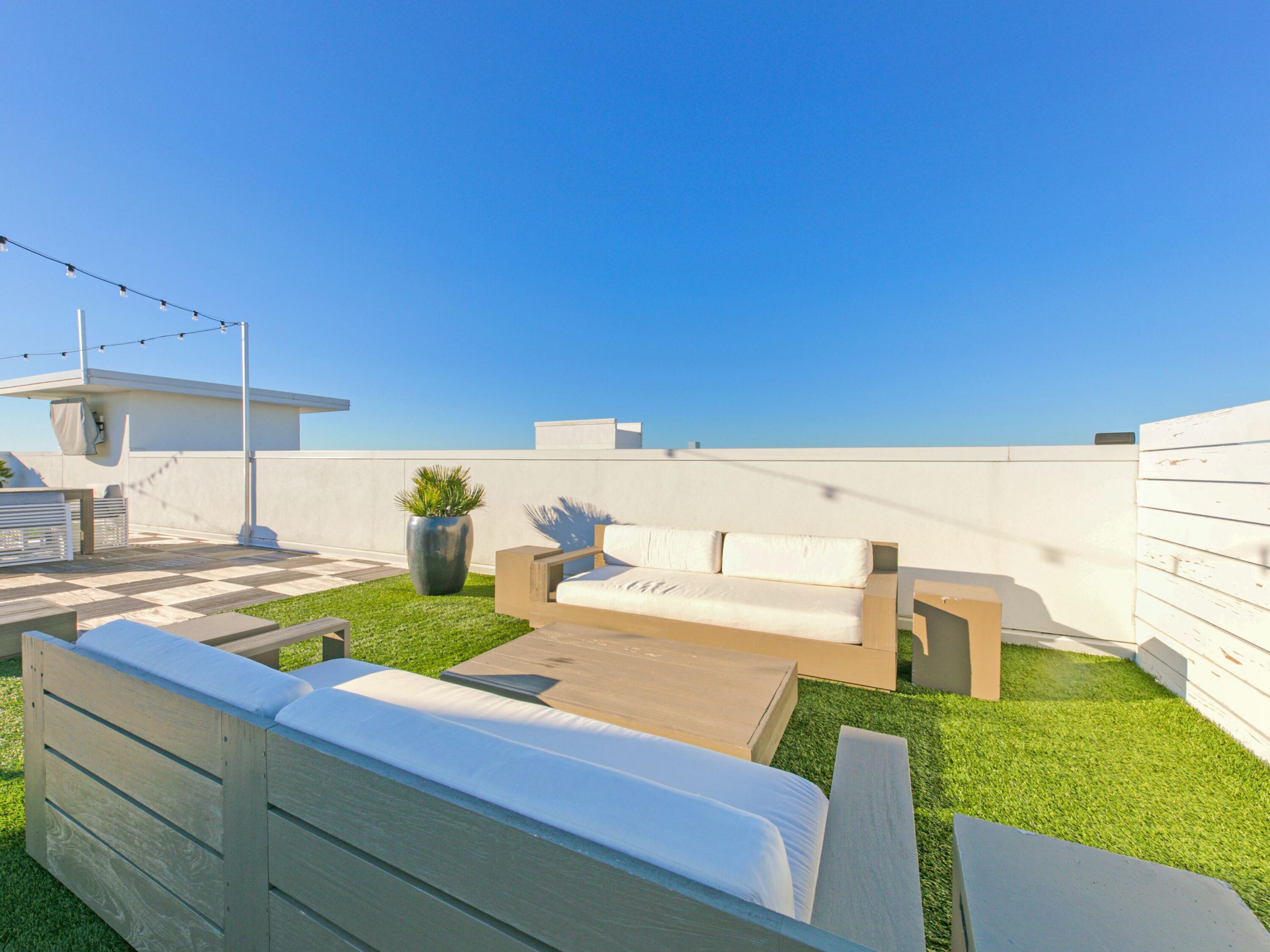 The Pointe - Residential