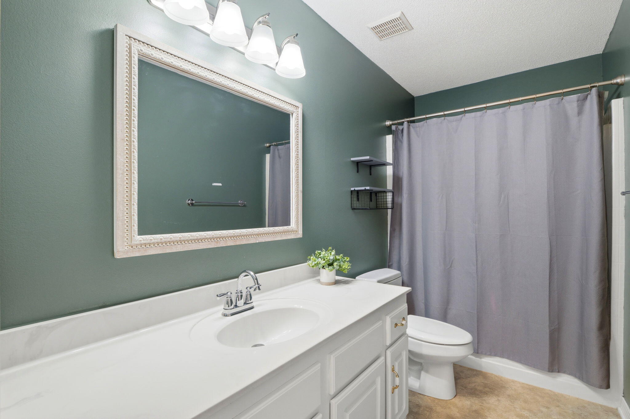 WHITROCK VILLAGE S/D - Residential