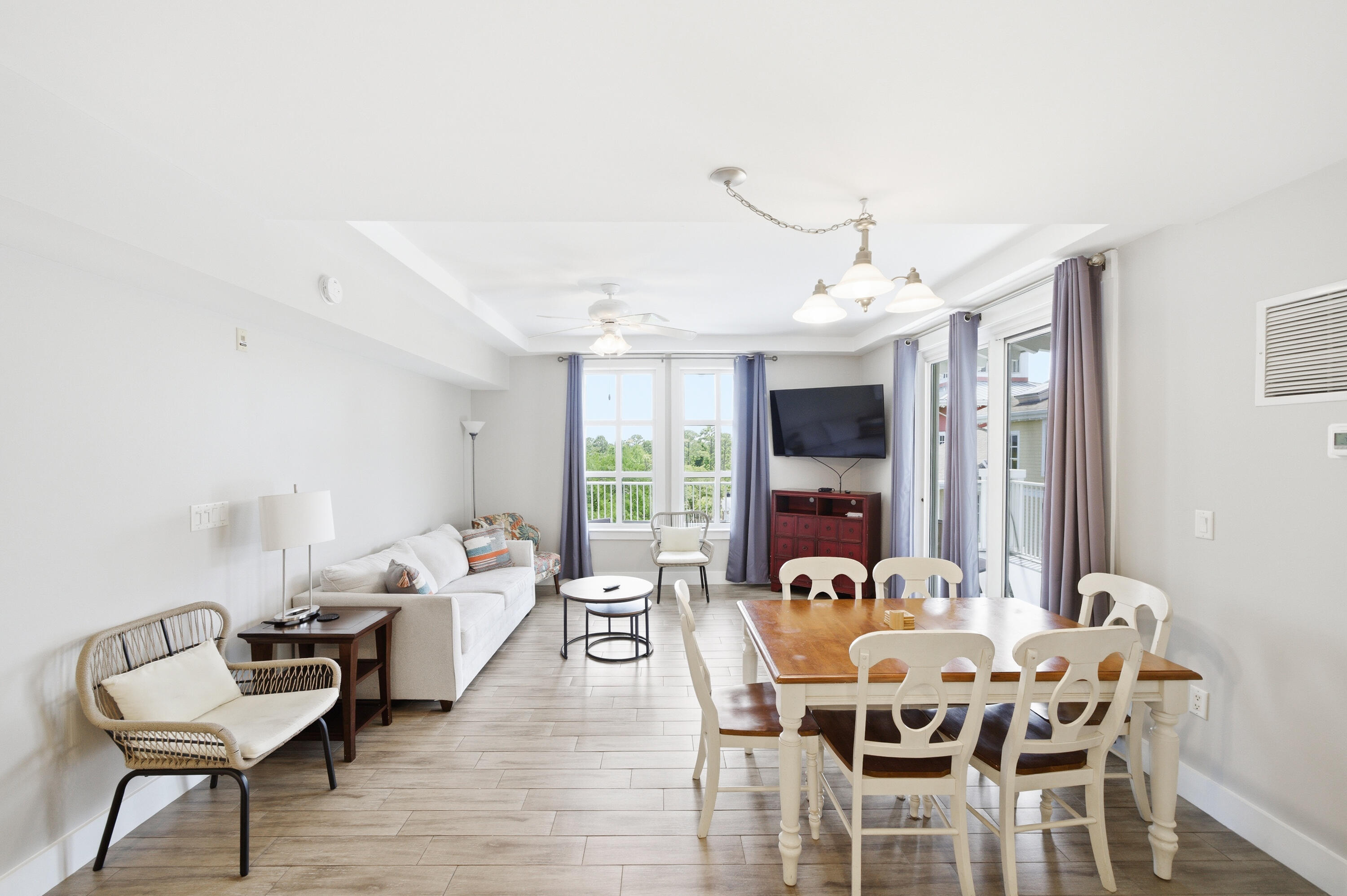 PILOT HOUSE - Residential