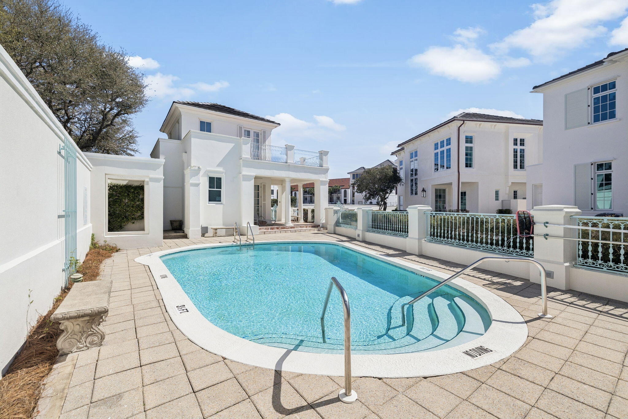 JASMINE DUNES - Residential