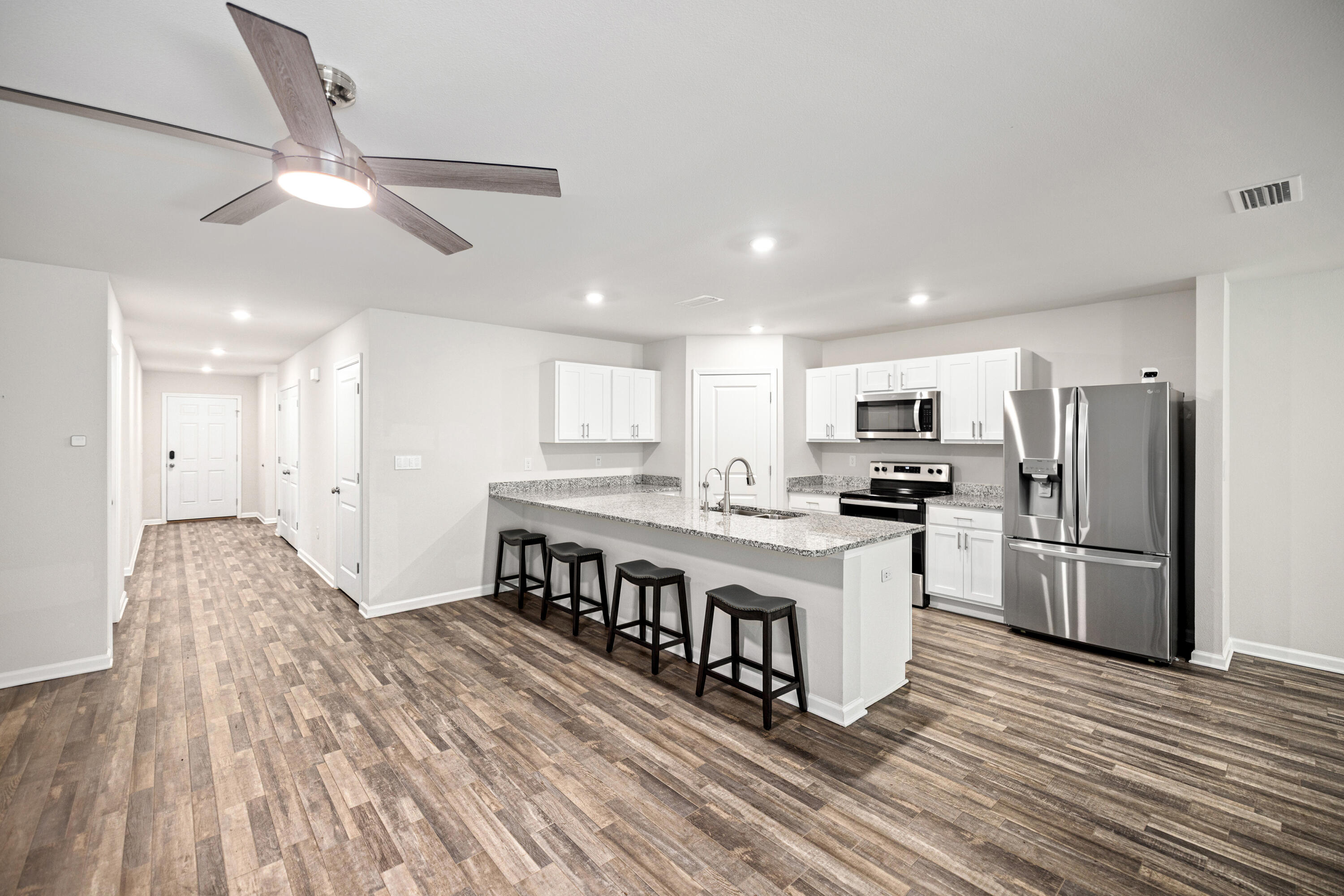 RIVERWALK PH I - Residential