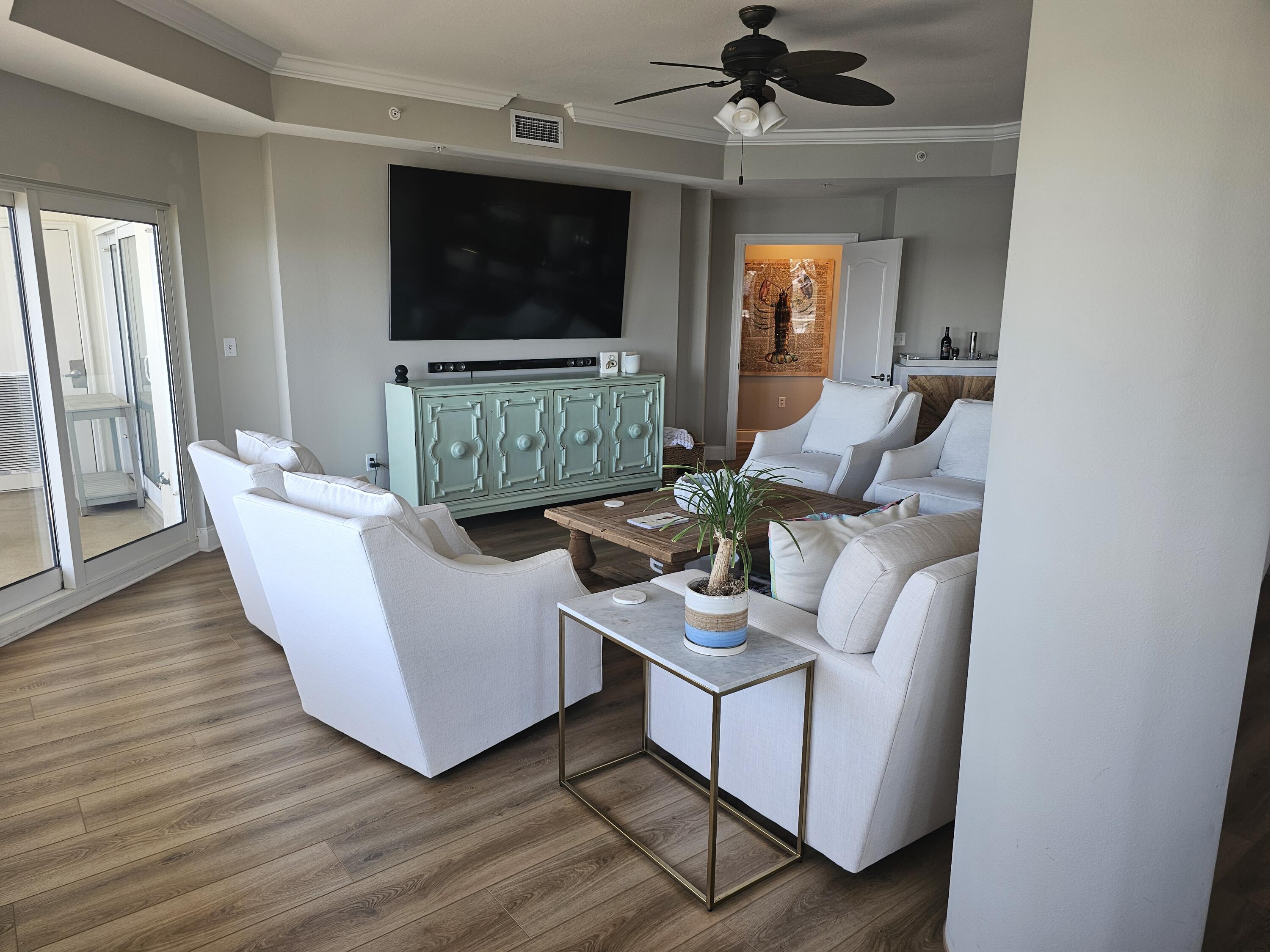 PRESIDIO YACHT CLUB - Residential Lease