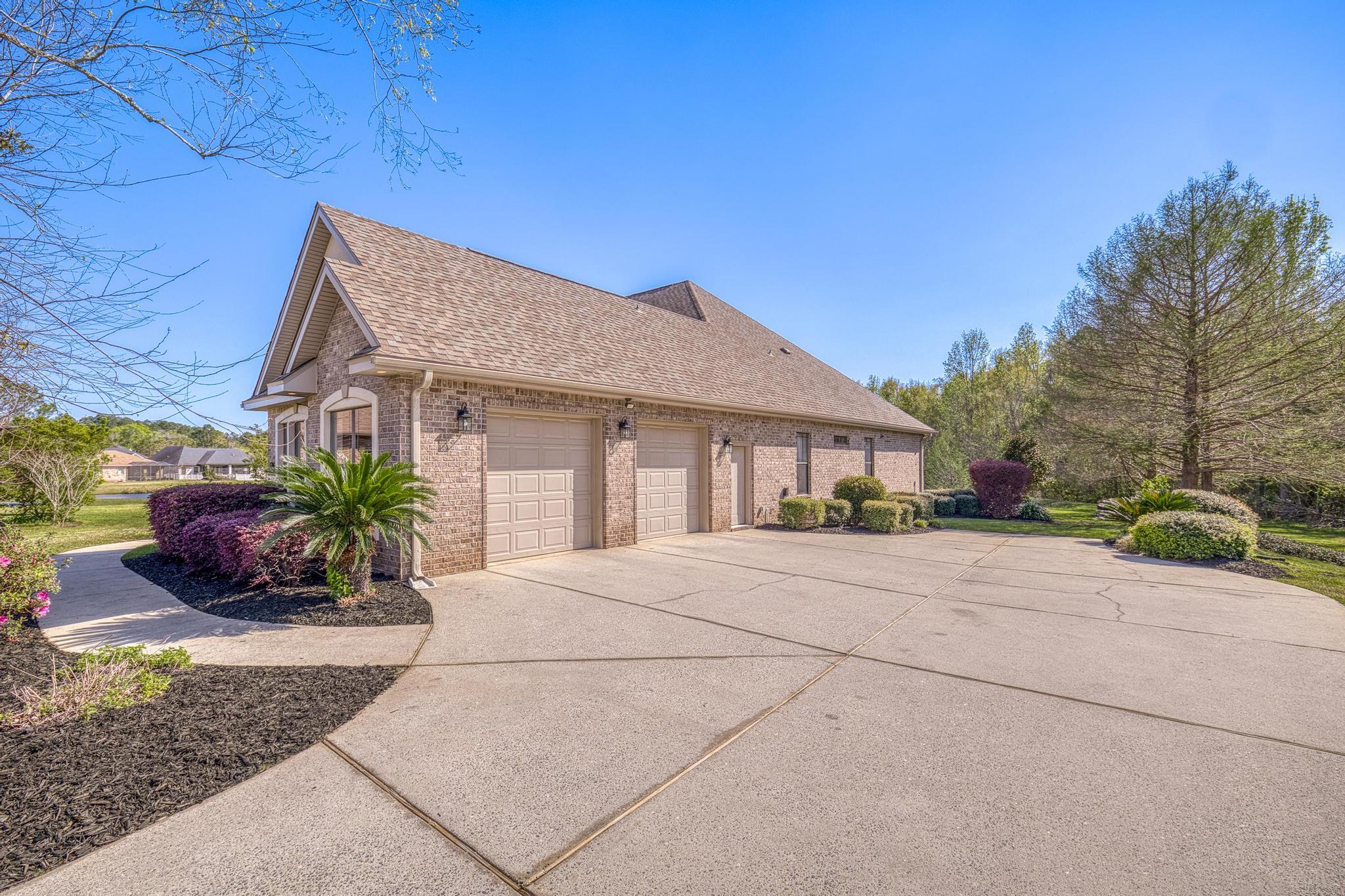 Moors Golf & Racquet - Residential