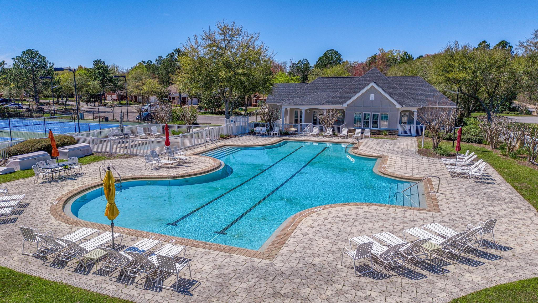 Moors Golf & Racquet - Residential