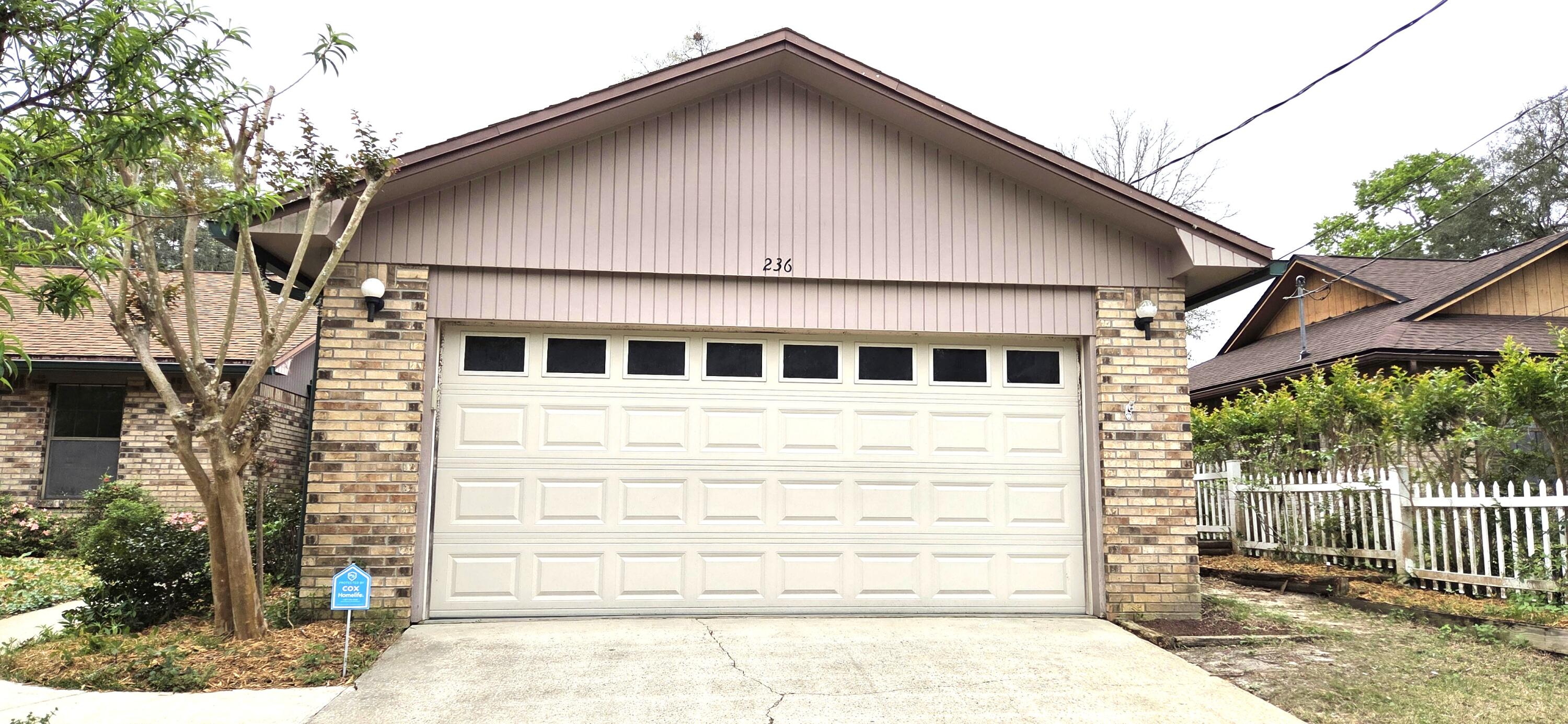 VALPARAISO PINECREST 5 - Residential