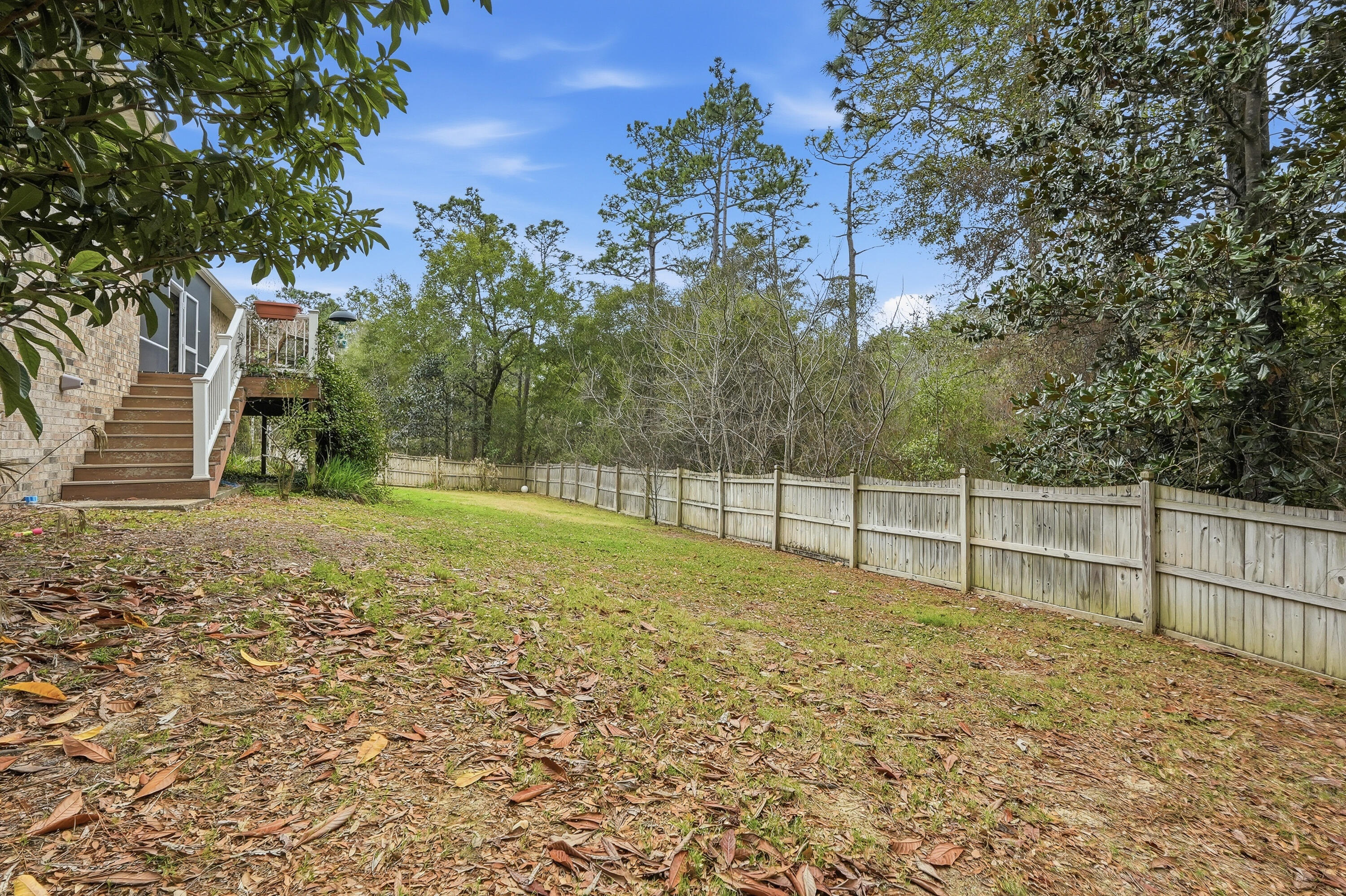 ROCKY BAYOU COUNTRY CLUB ESTATES 11 - Residential