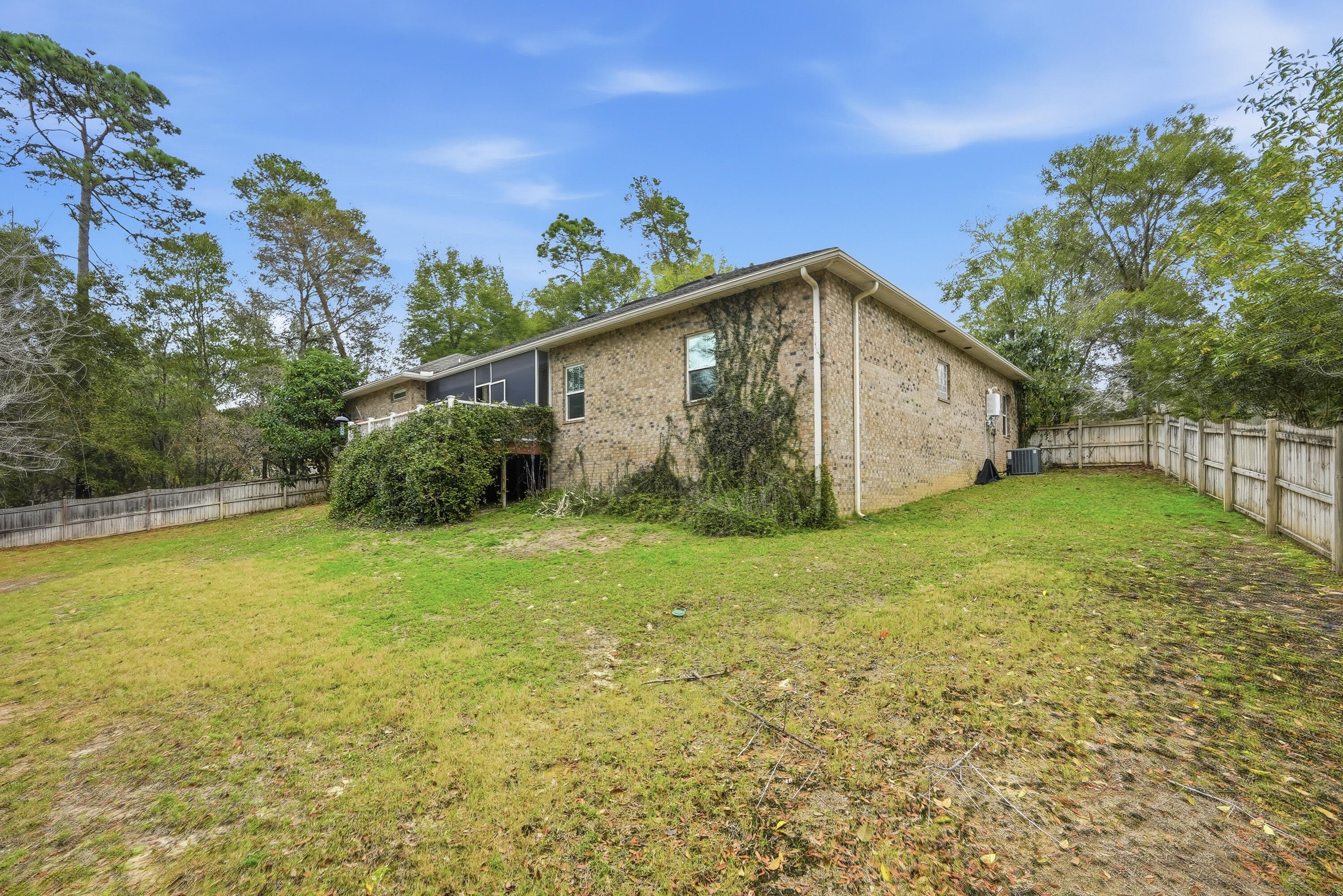 ROCKY BAYOU COUNTRY CLUB ESTATES 11 - Residential