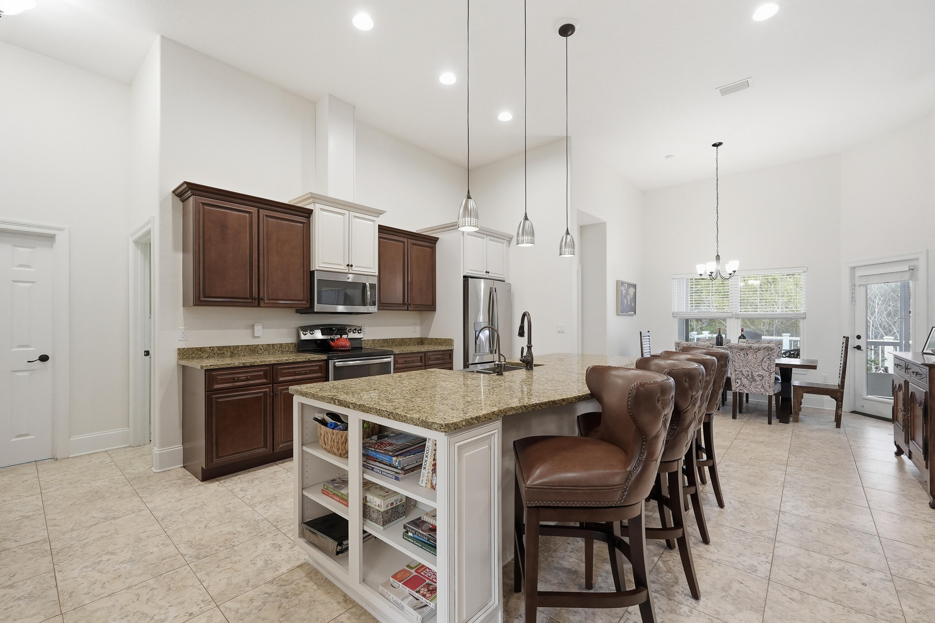 ROCKY BAYOU COUNTRY CLUB ESTATES 11 - Residential