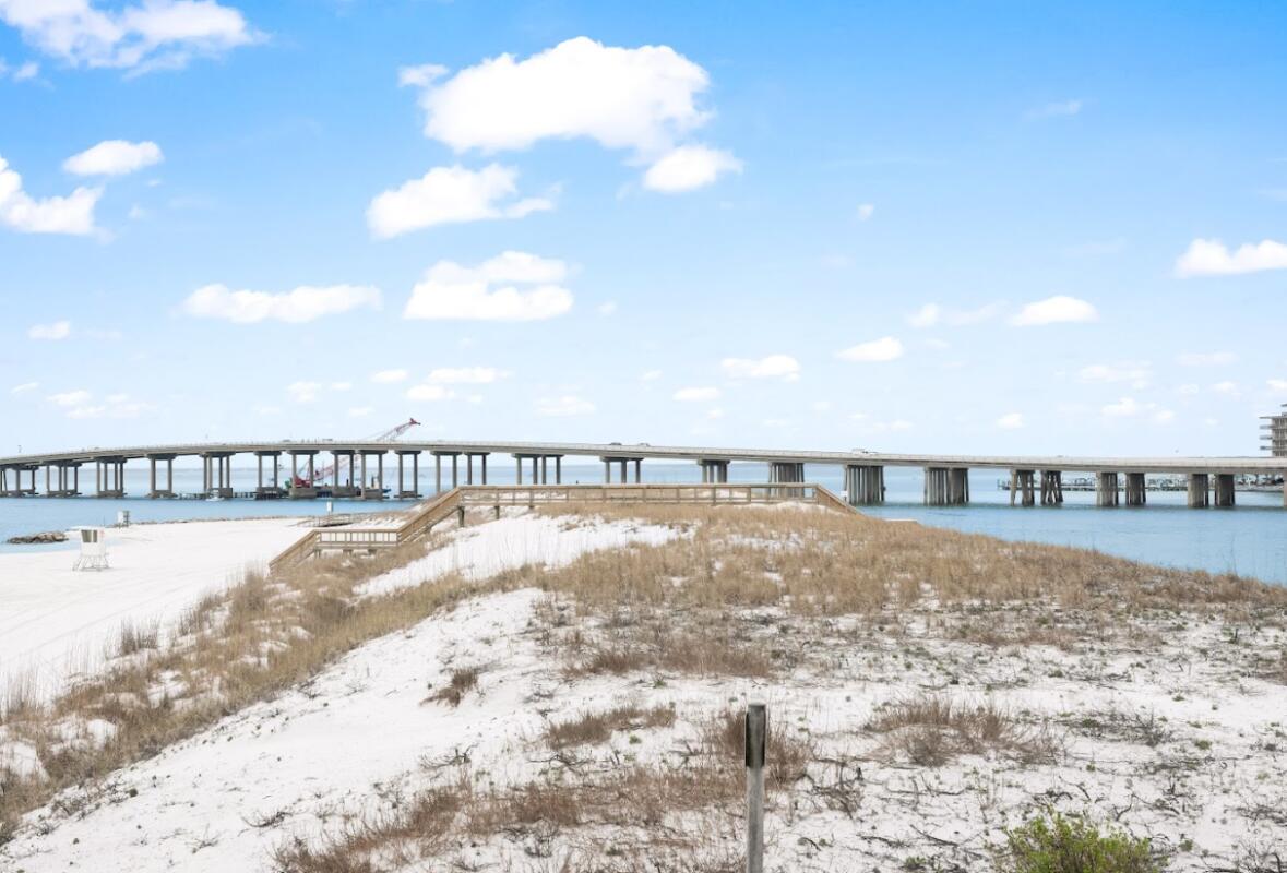 DESTIN SANDS CONDO - Residential