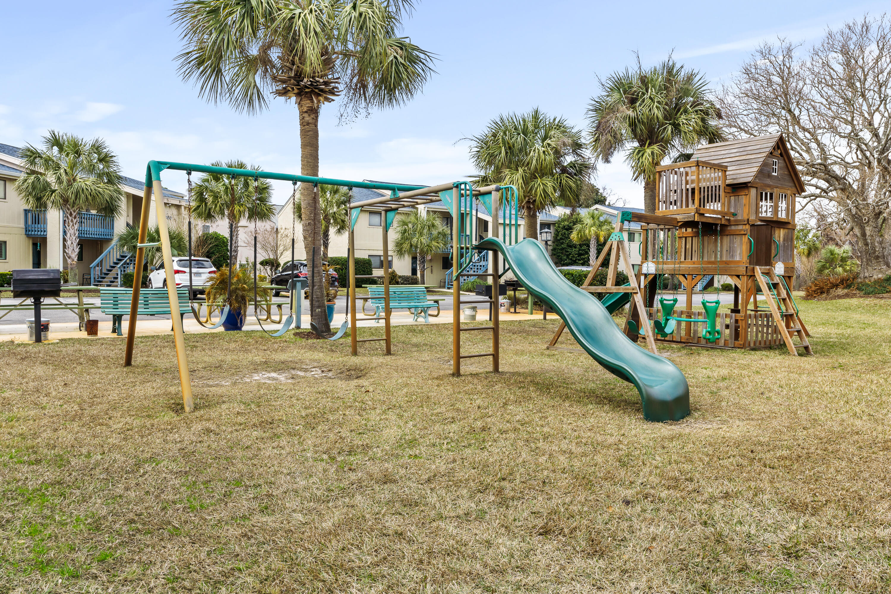 CHATEAU LA MER CONDO 2 - Residential