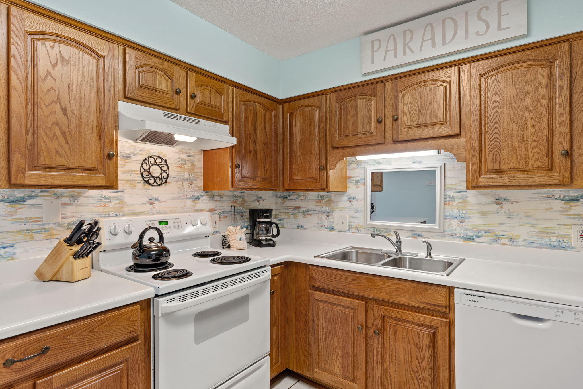 CHATEAU LA MER CONDO 2 - Residential