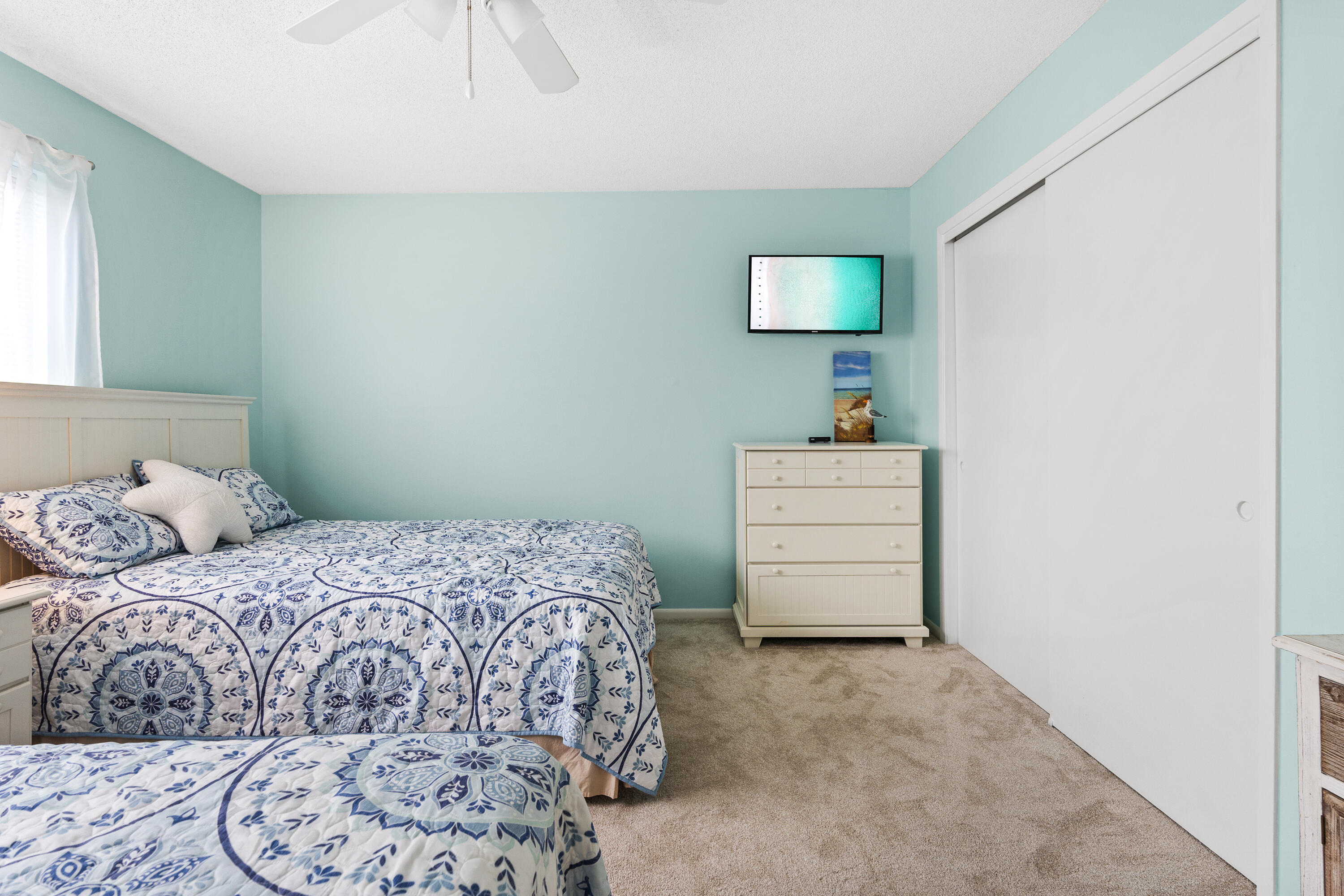 CHATEAU LA MER CONDO 2 - Residential