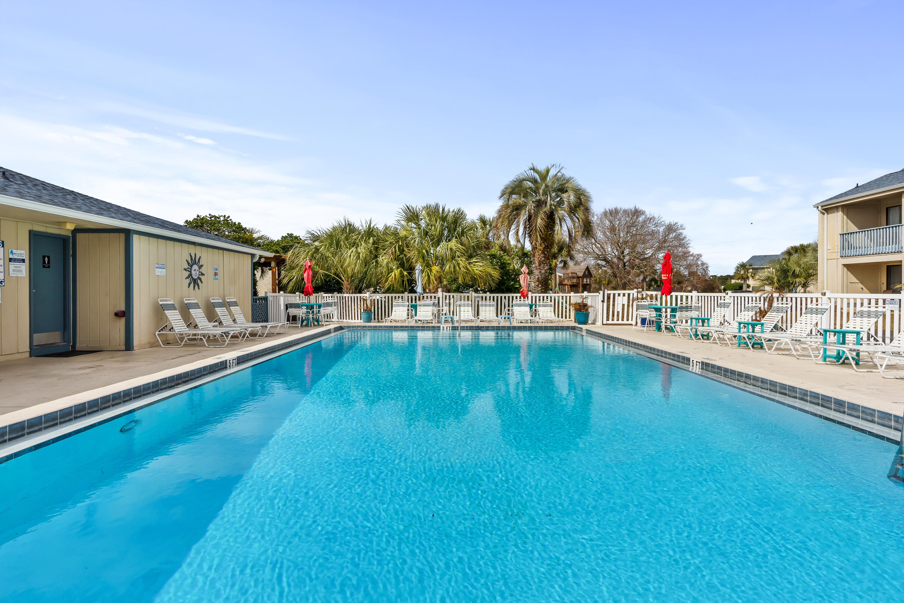 CHATEAU LA MER CONDO 2 - Residential