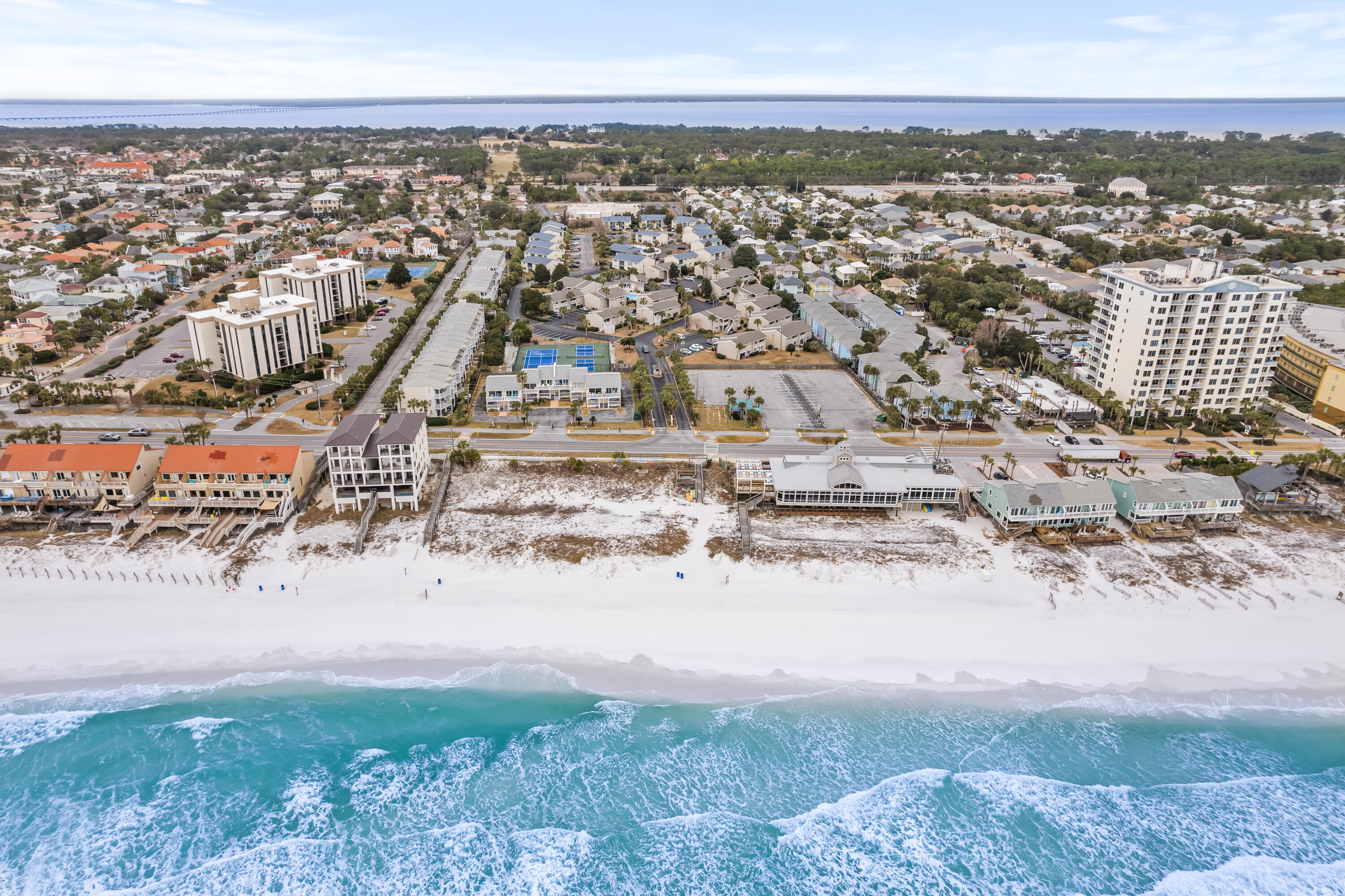 CHATEAU LA MER CONDO 2 - Residential