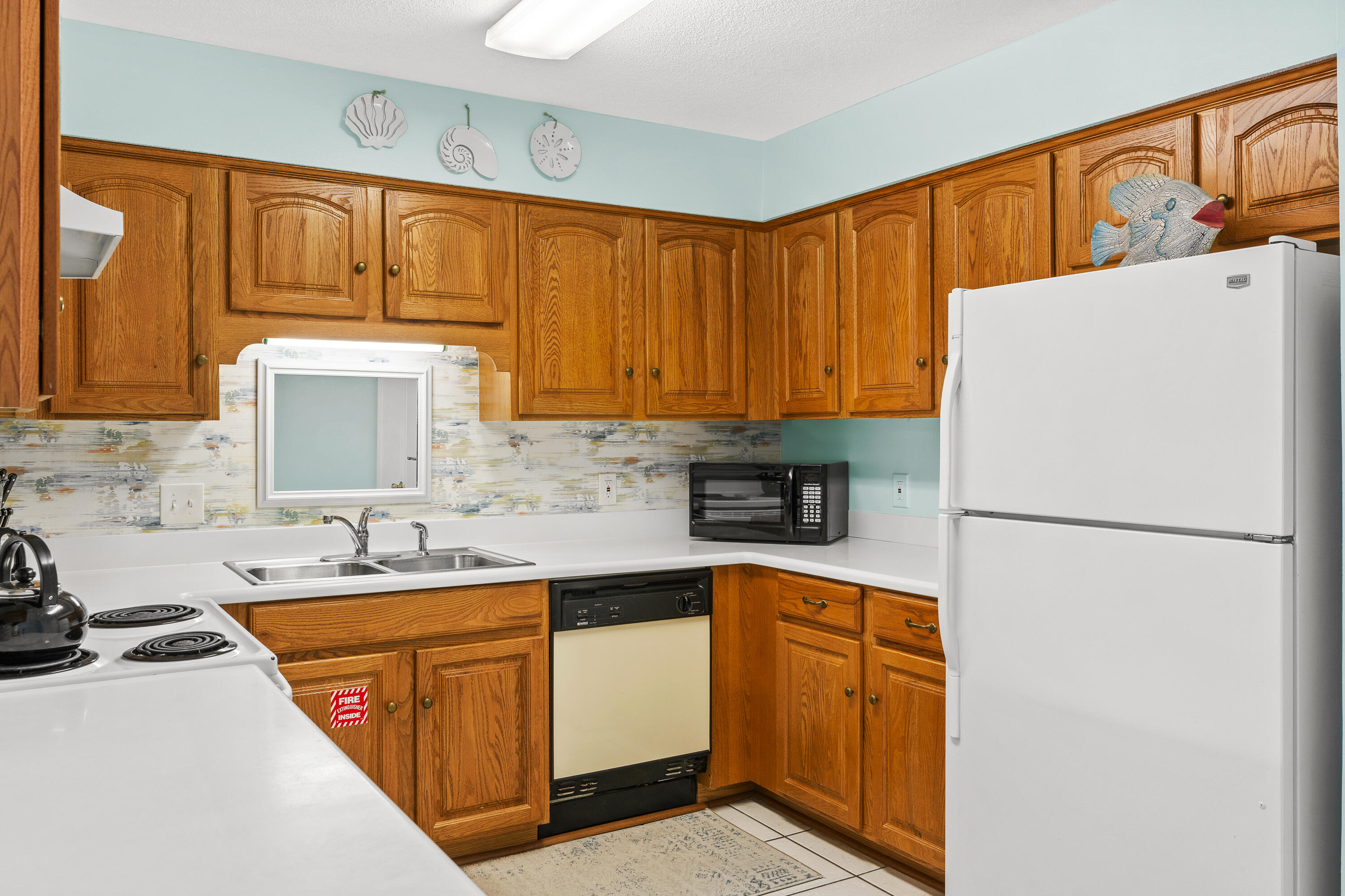 CHATEAU LA MER CONDO 2 - Residential