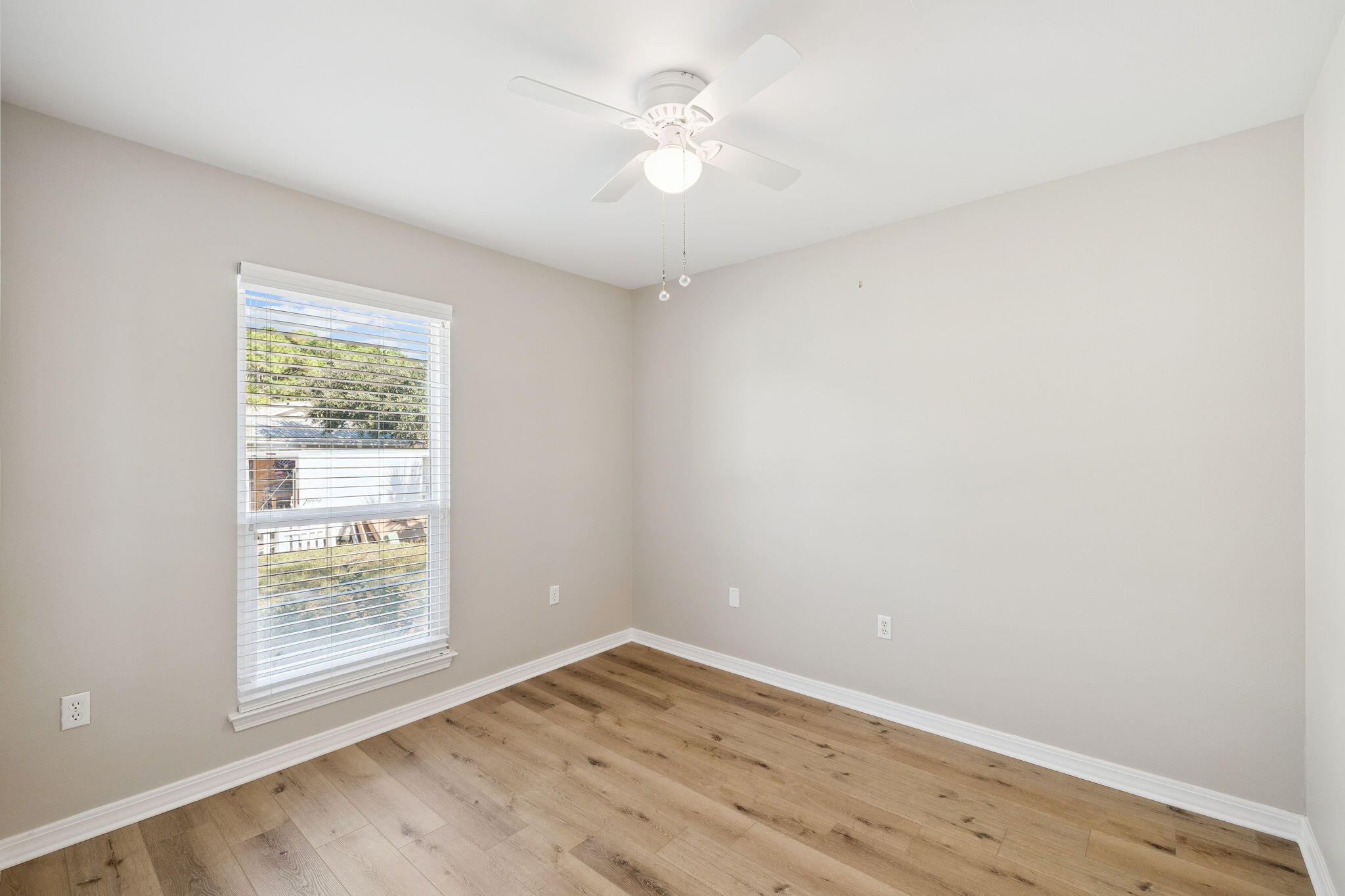 SEA DUNES - Residential