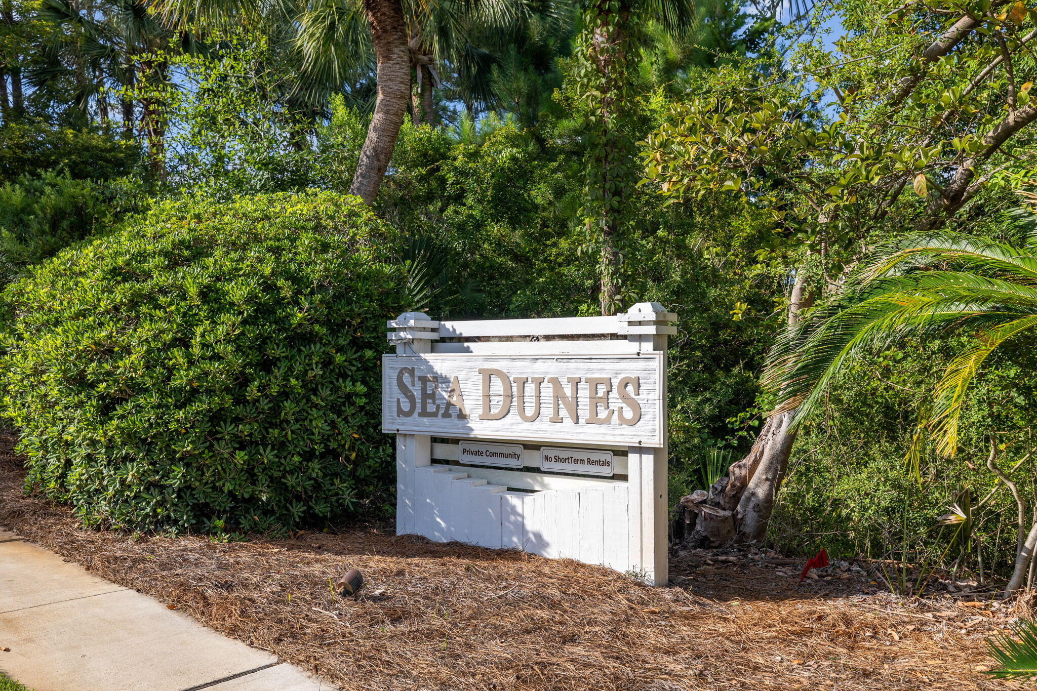 SEA DUNES - Residential