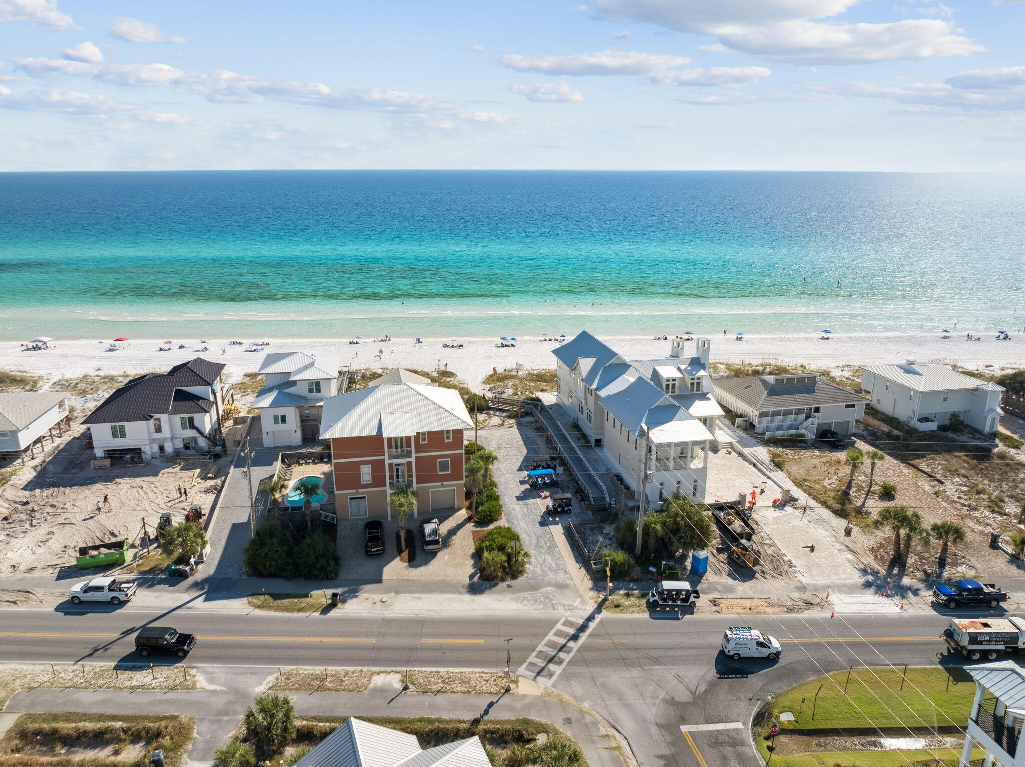 SEA DUNES - Residential