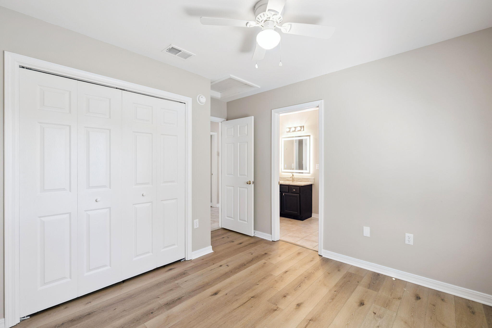 SEA DUNES - Residential