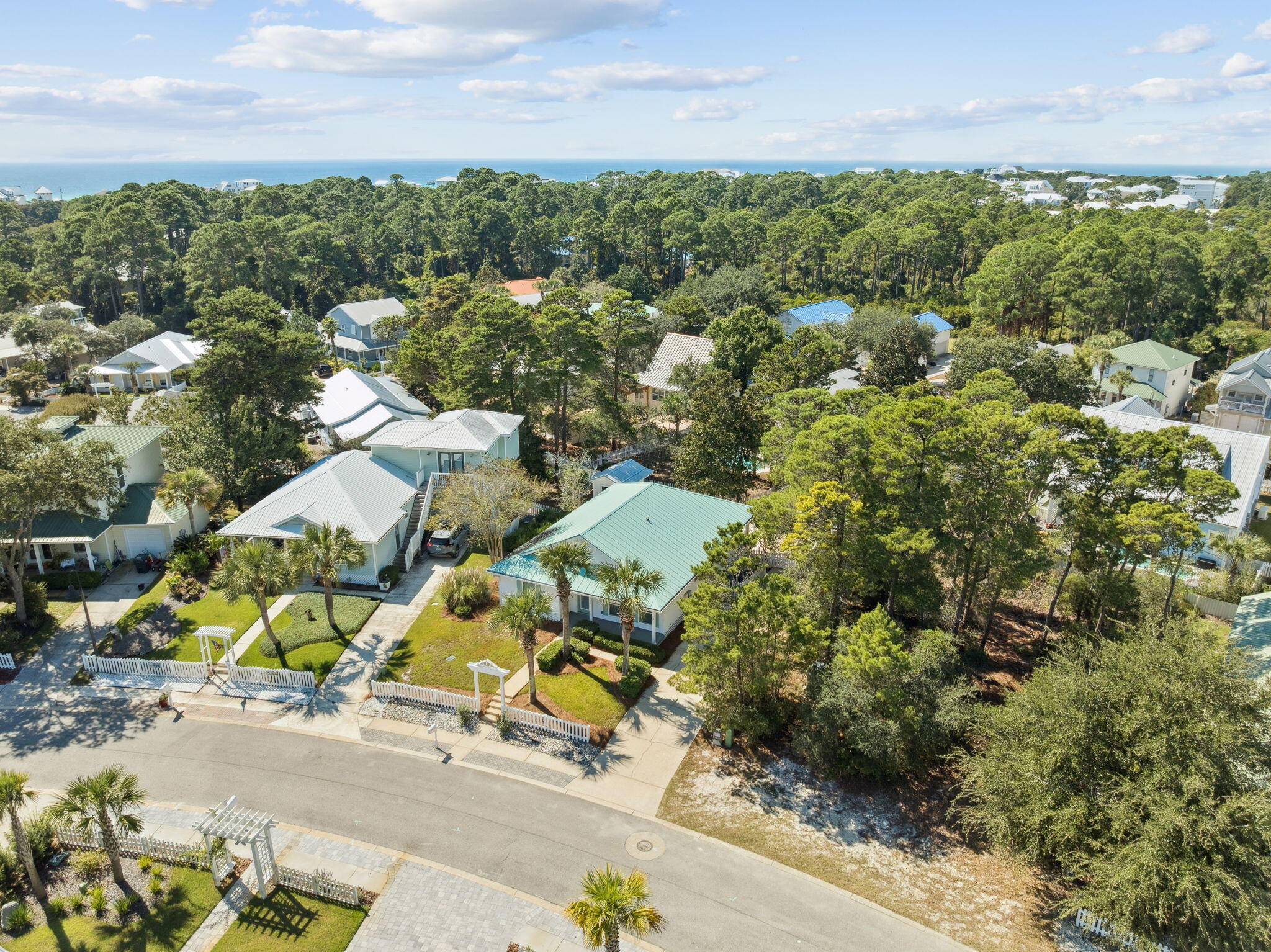 SEA DUNES - Residential