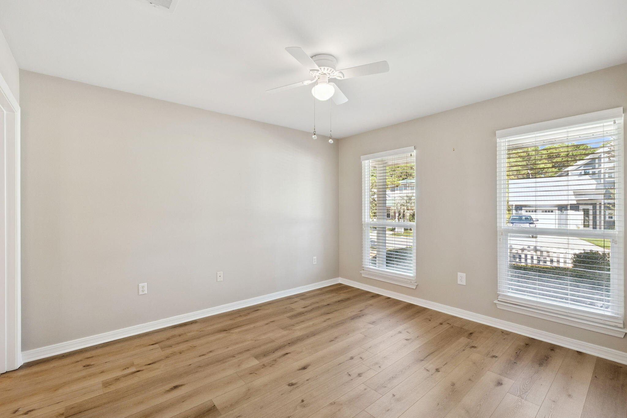 SEA DUNES - Residential