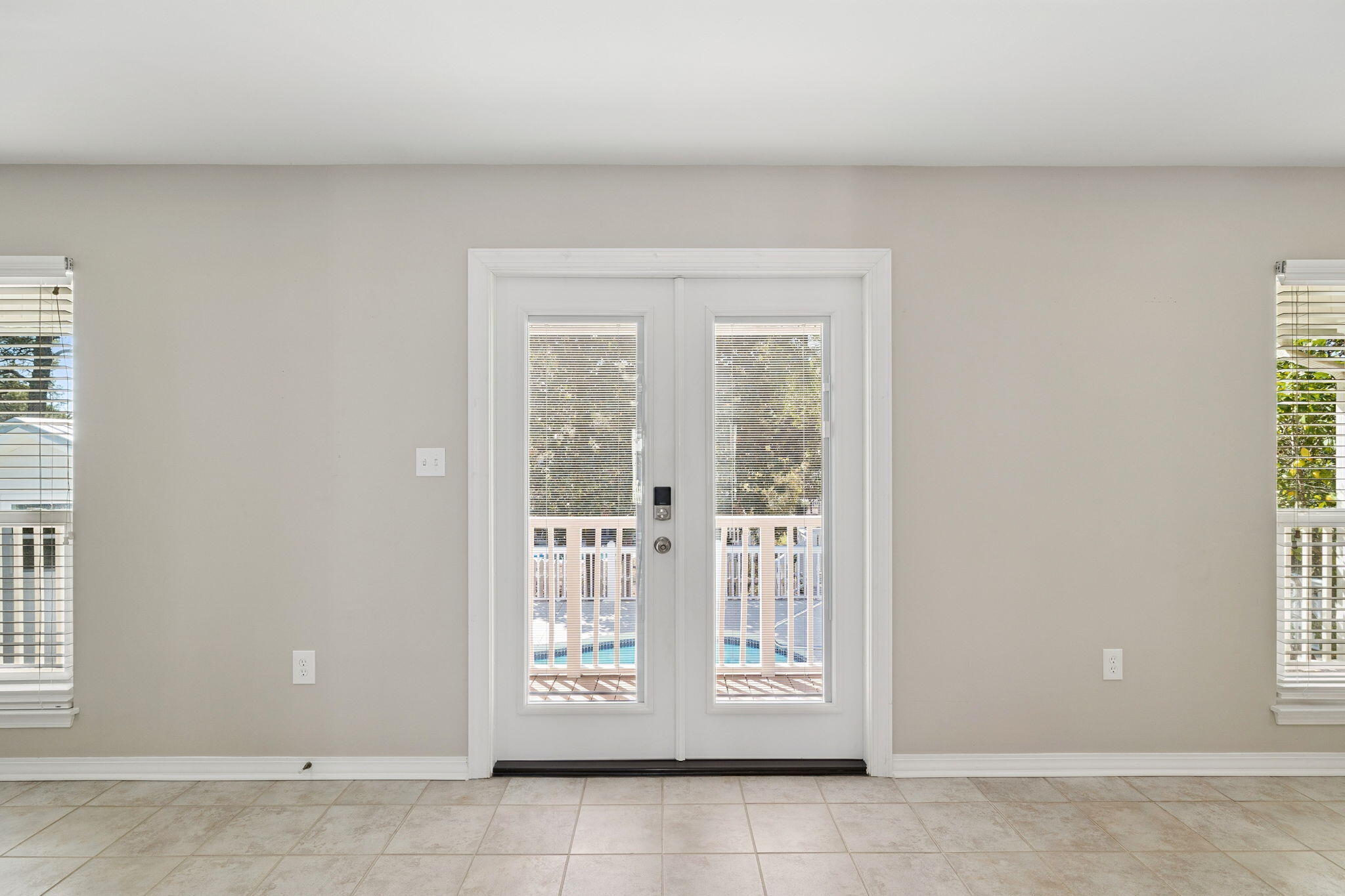 SEA DUNES - Residential