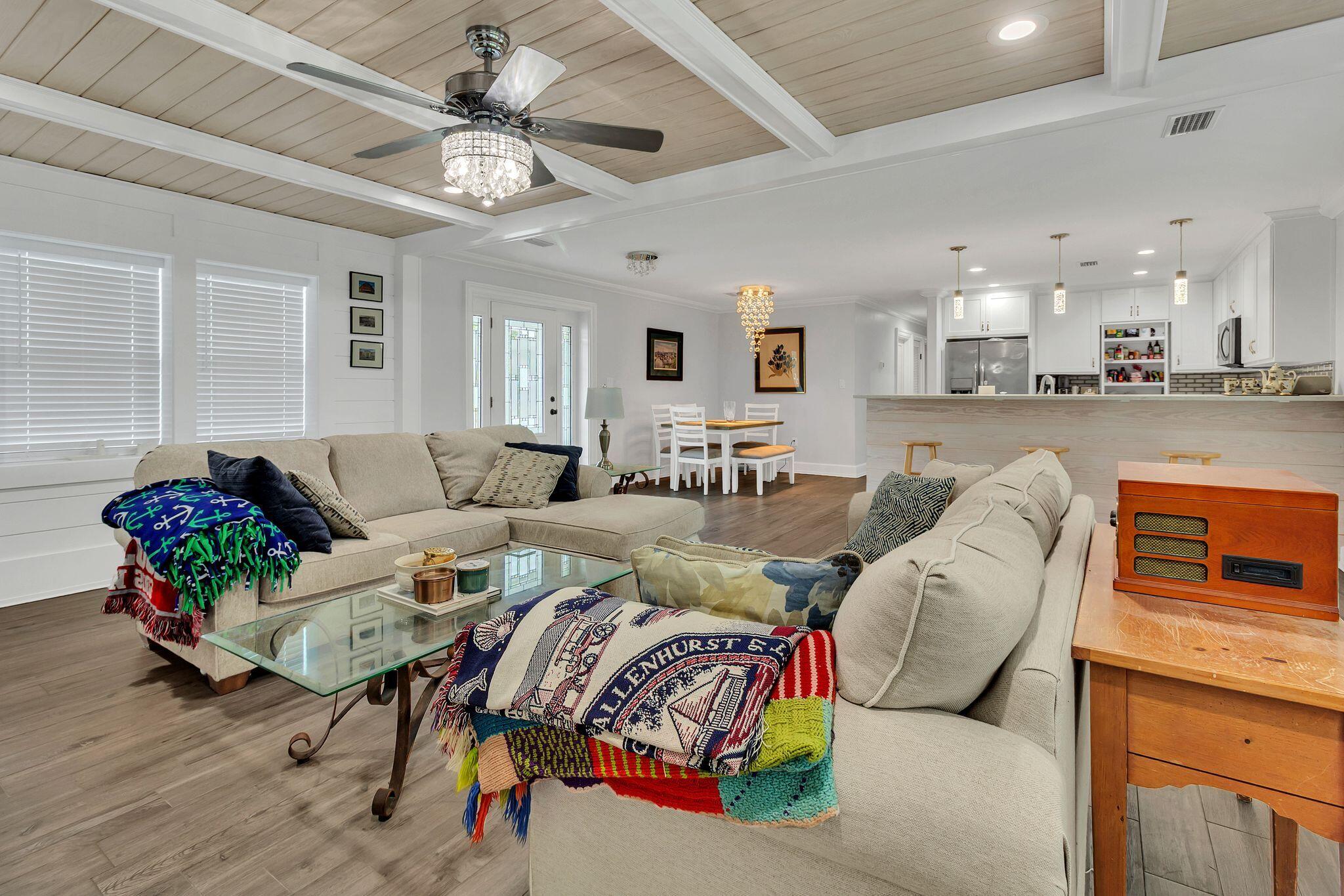 OAKTREE PARK S/D - Residential Lease