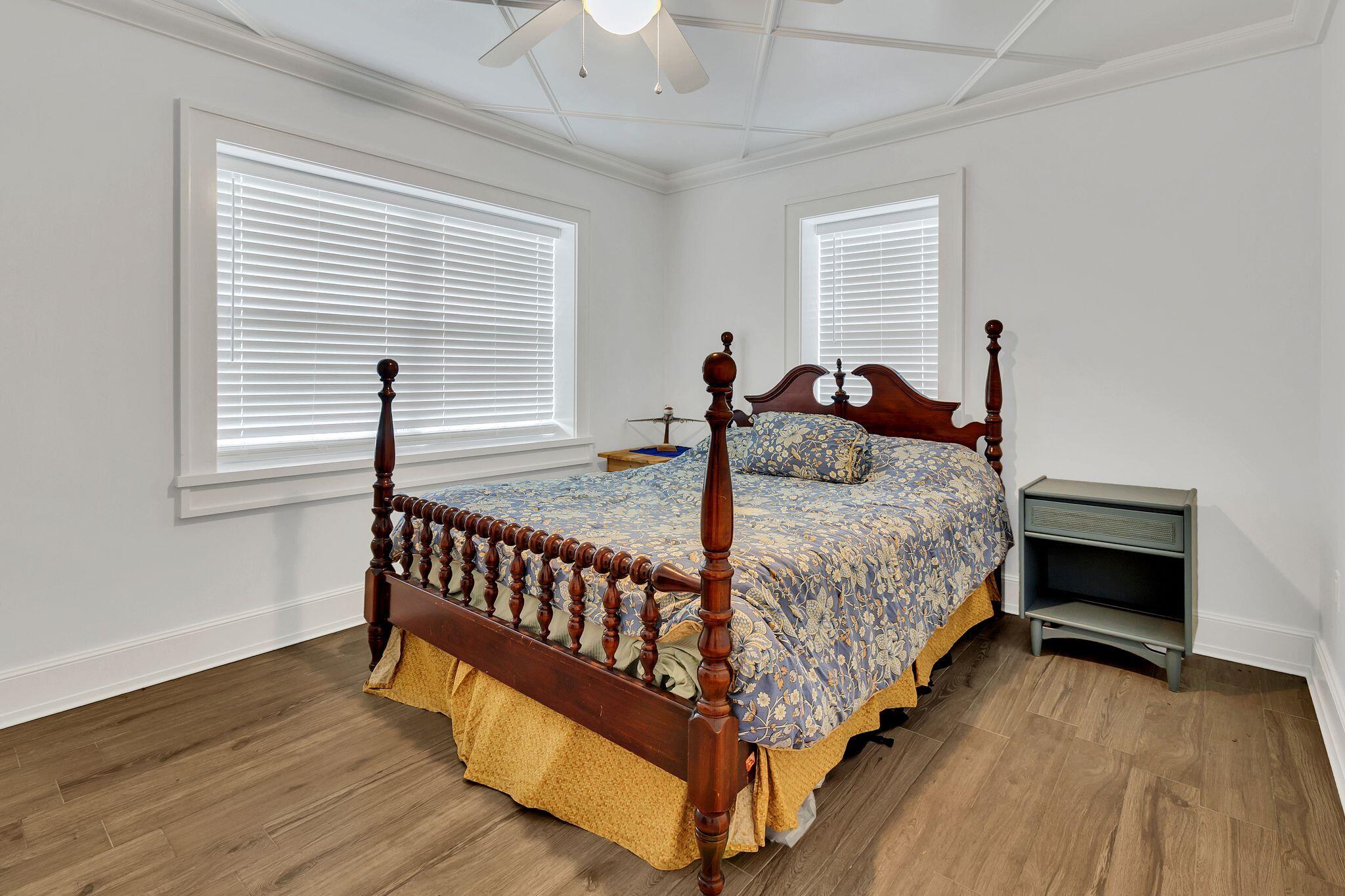 OAKTREE PARK S/D - Residential Lease